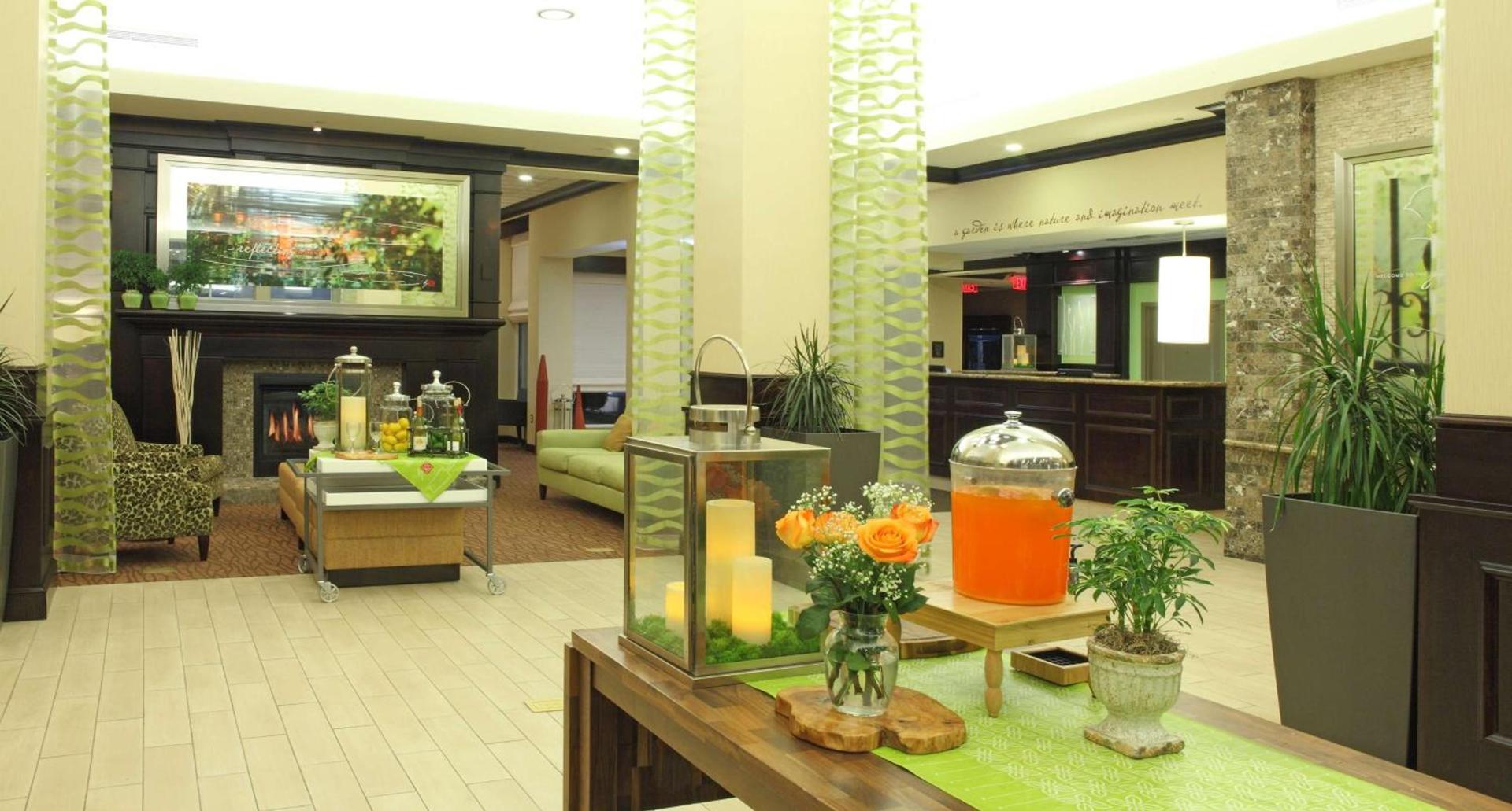 Hilton Garden Inn Frederick photo 7