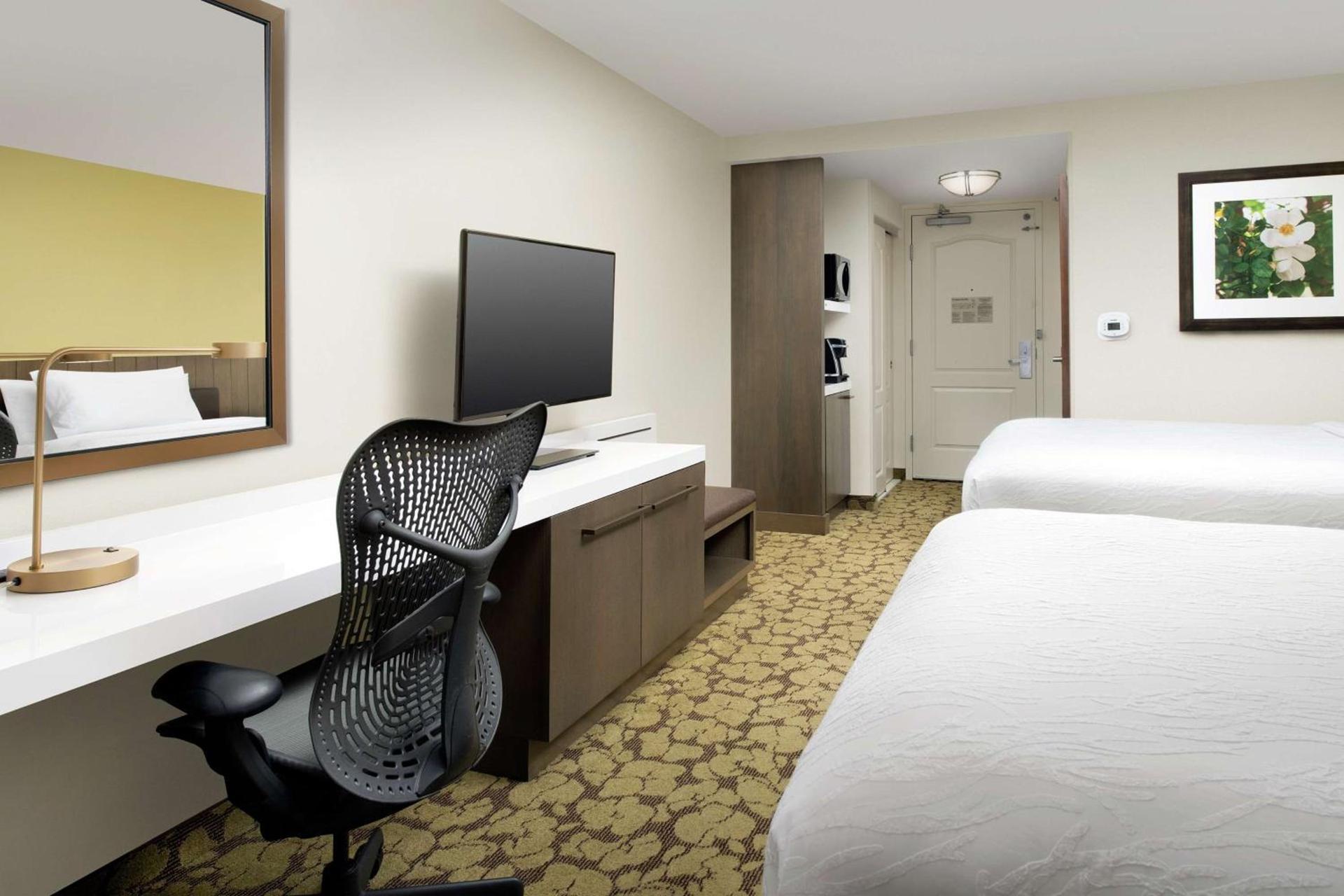 Hilton Garden Inn Frederick photo 19