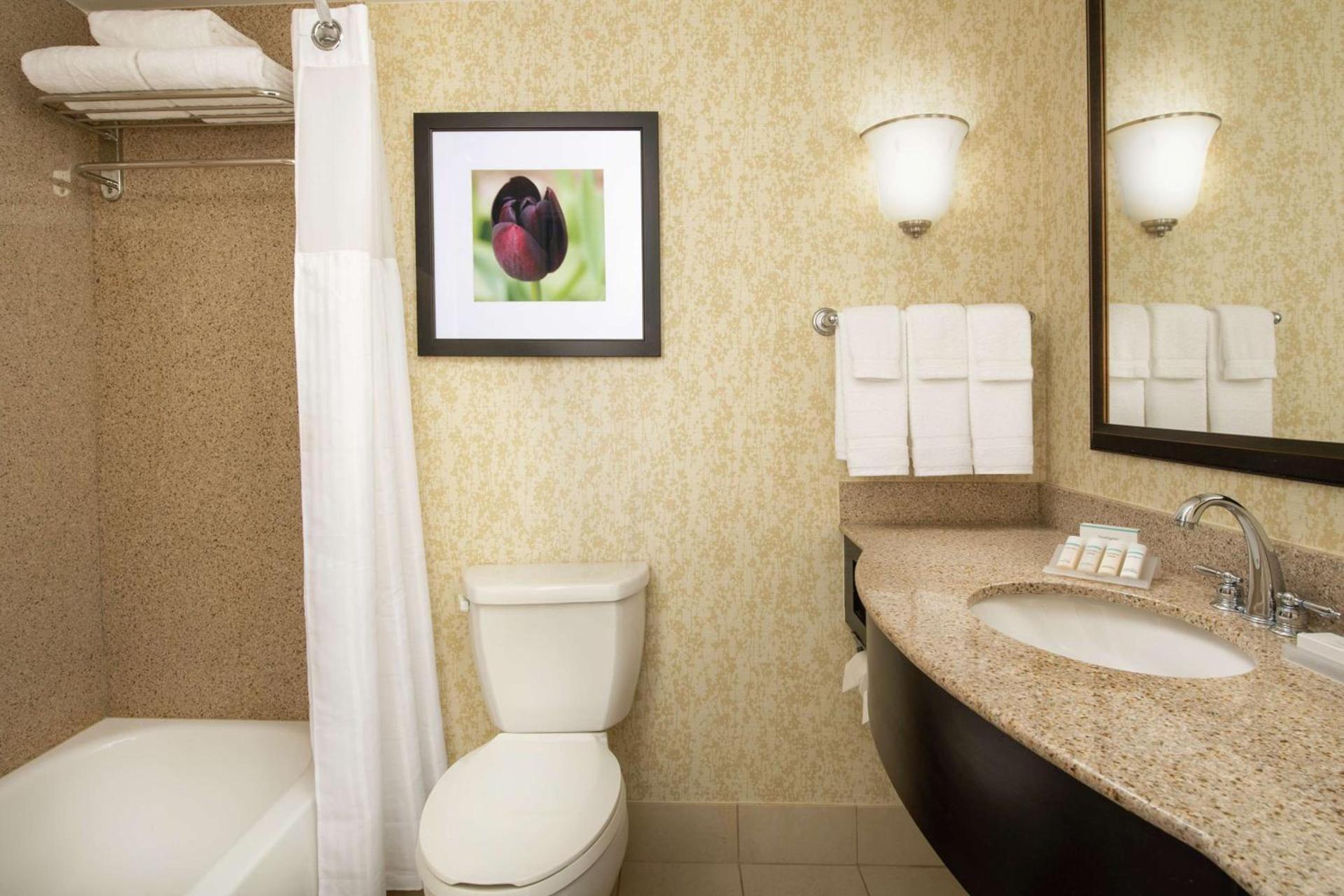 Hilton Garden Inn Frederick photo 18