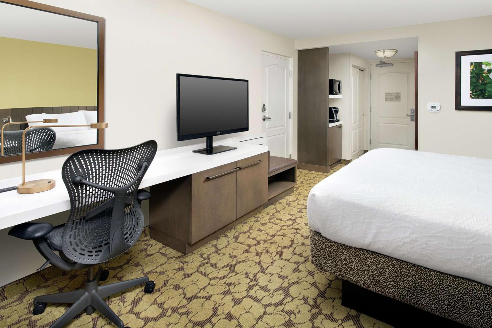 Hilton Garden Inn Frederick photo 22