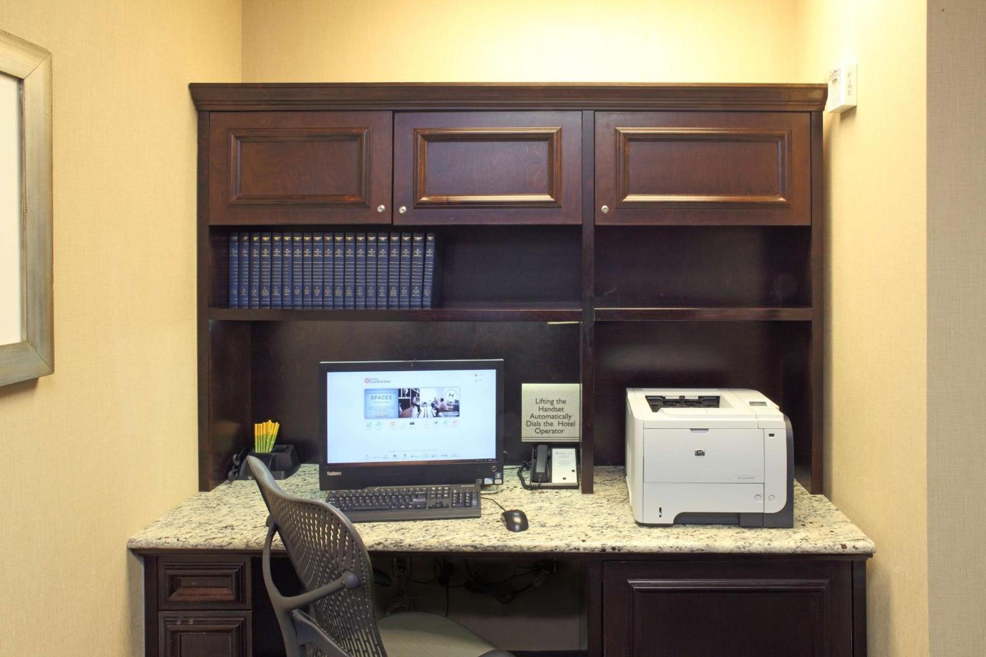 Hilton Garden Inn Frederick photo 31