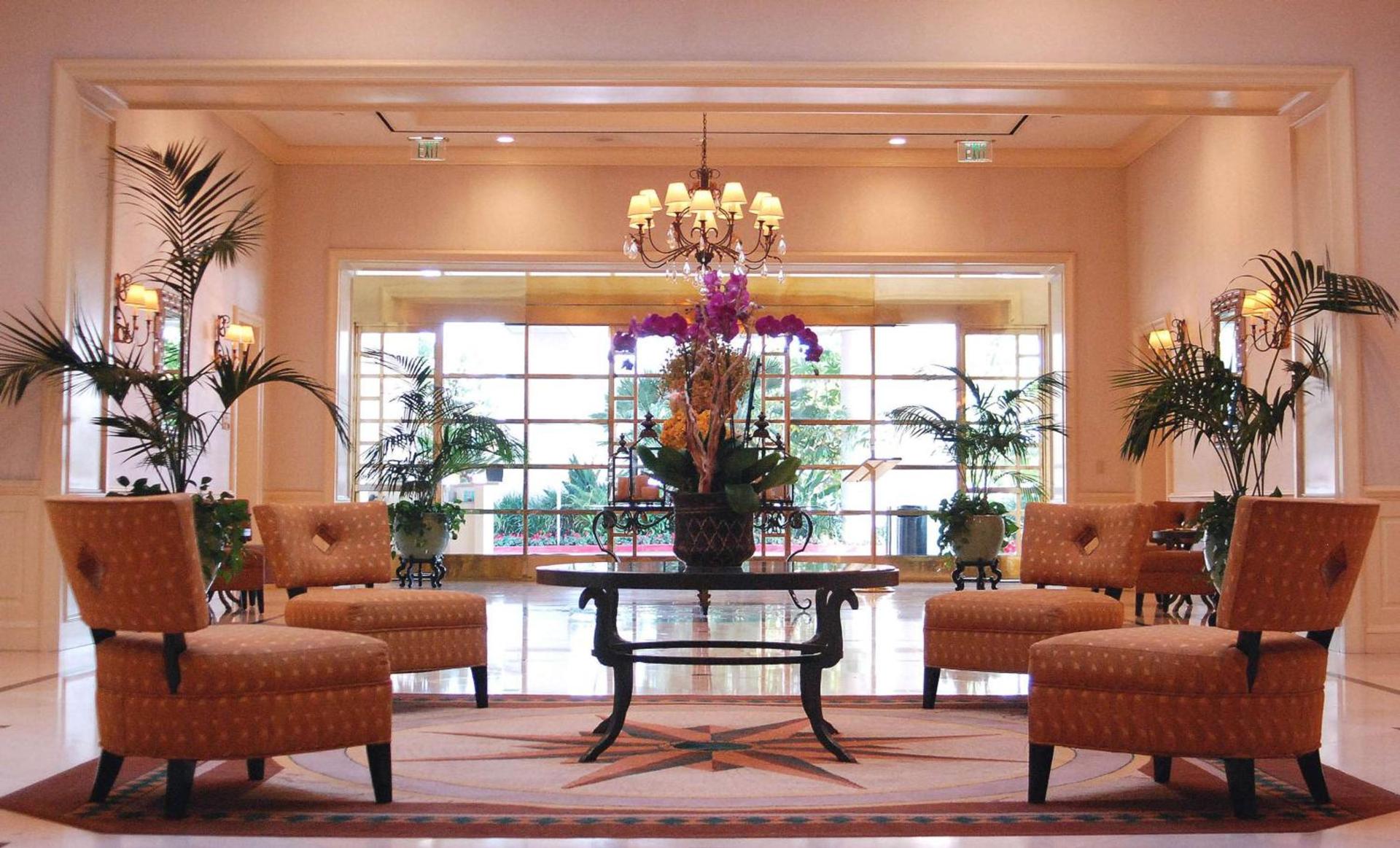 DoubleTree by Hilton Torrance - South Bay photo 3