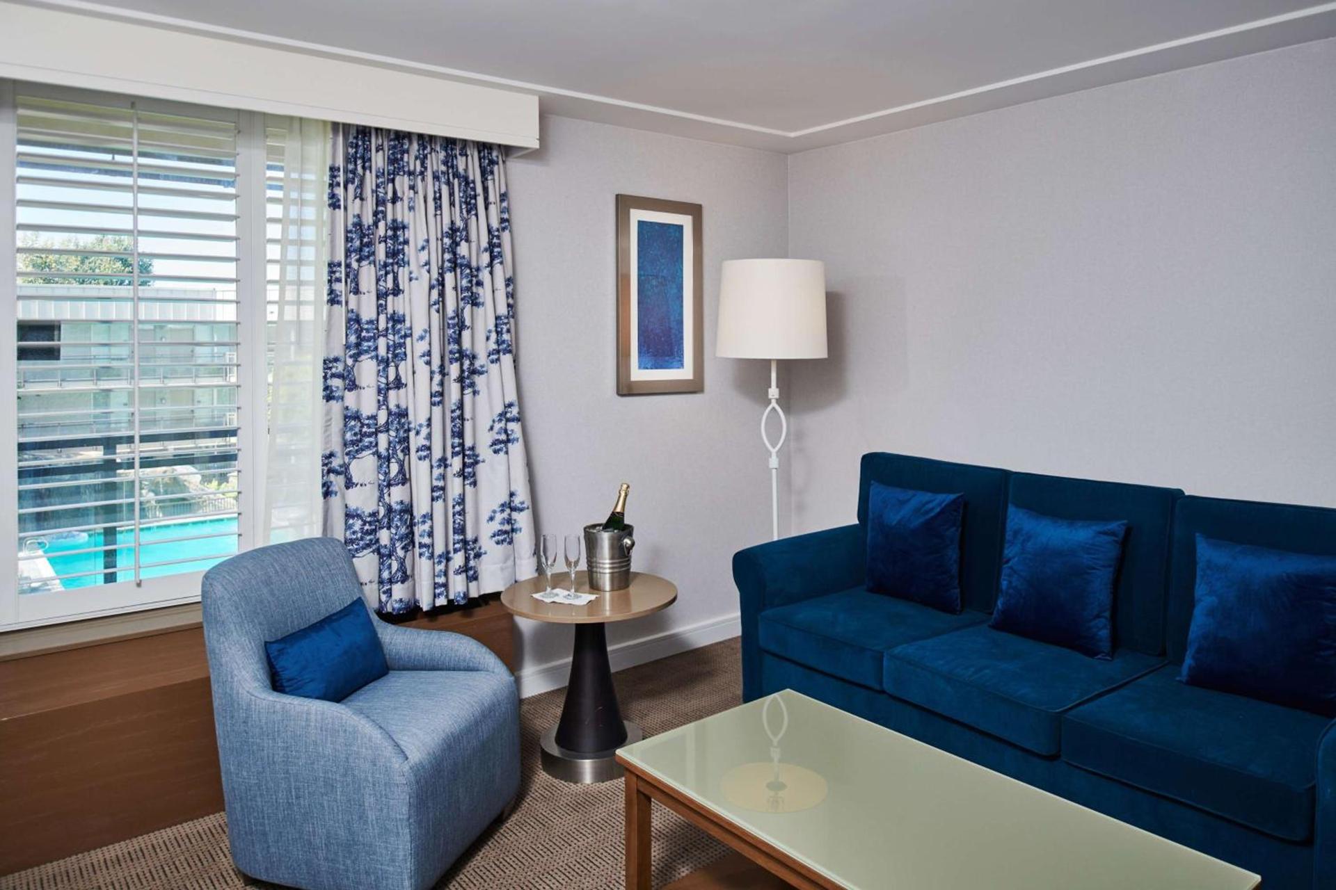 DoubleTree by Hilton Torrance - South Bay photo 42