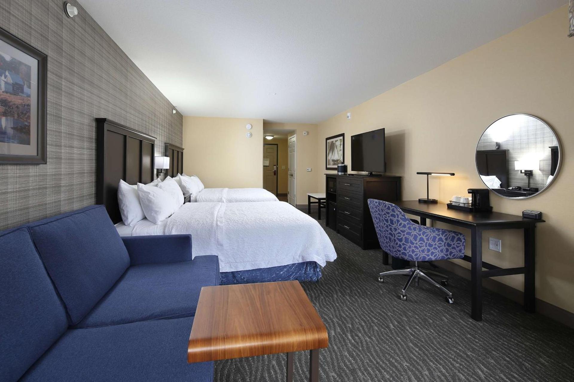 Hampton Inn Holland photo 18