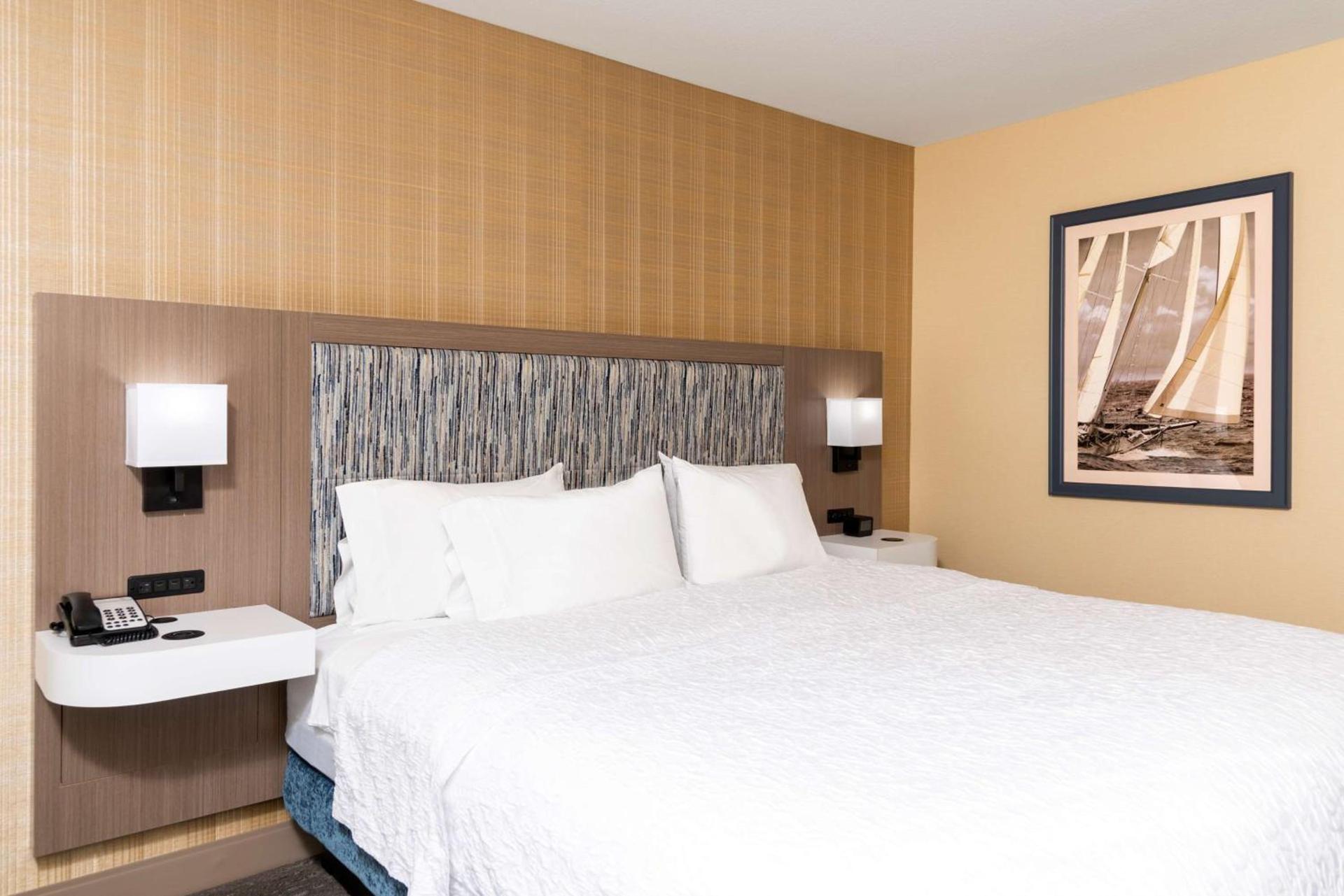 Hampton Inn Holland photo 34