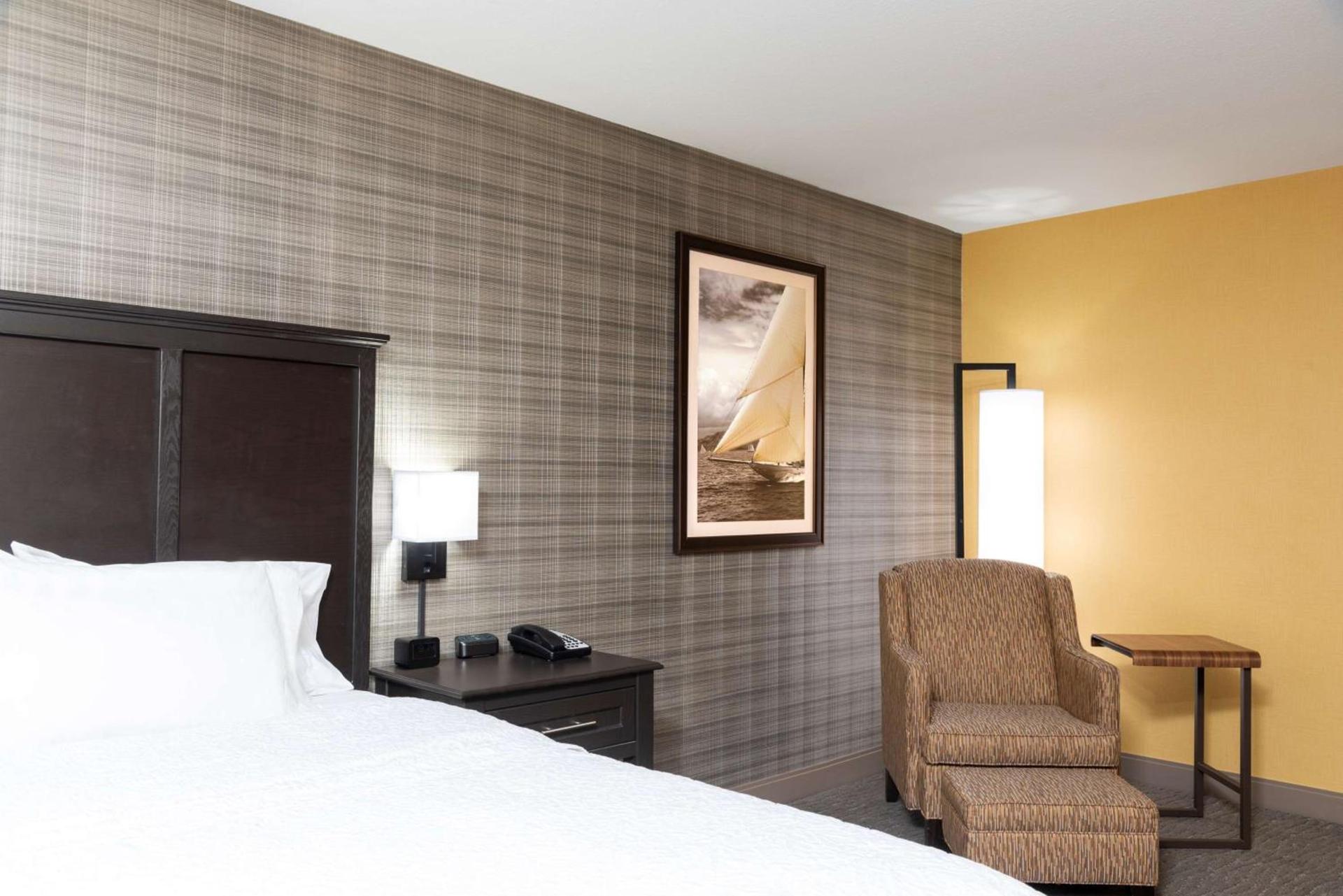 Hampton Inn Holland photo 37