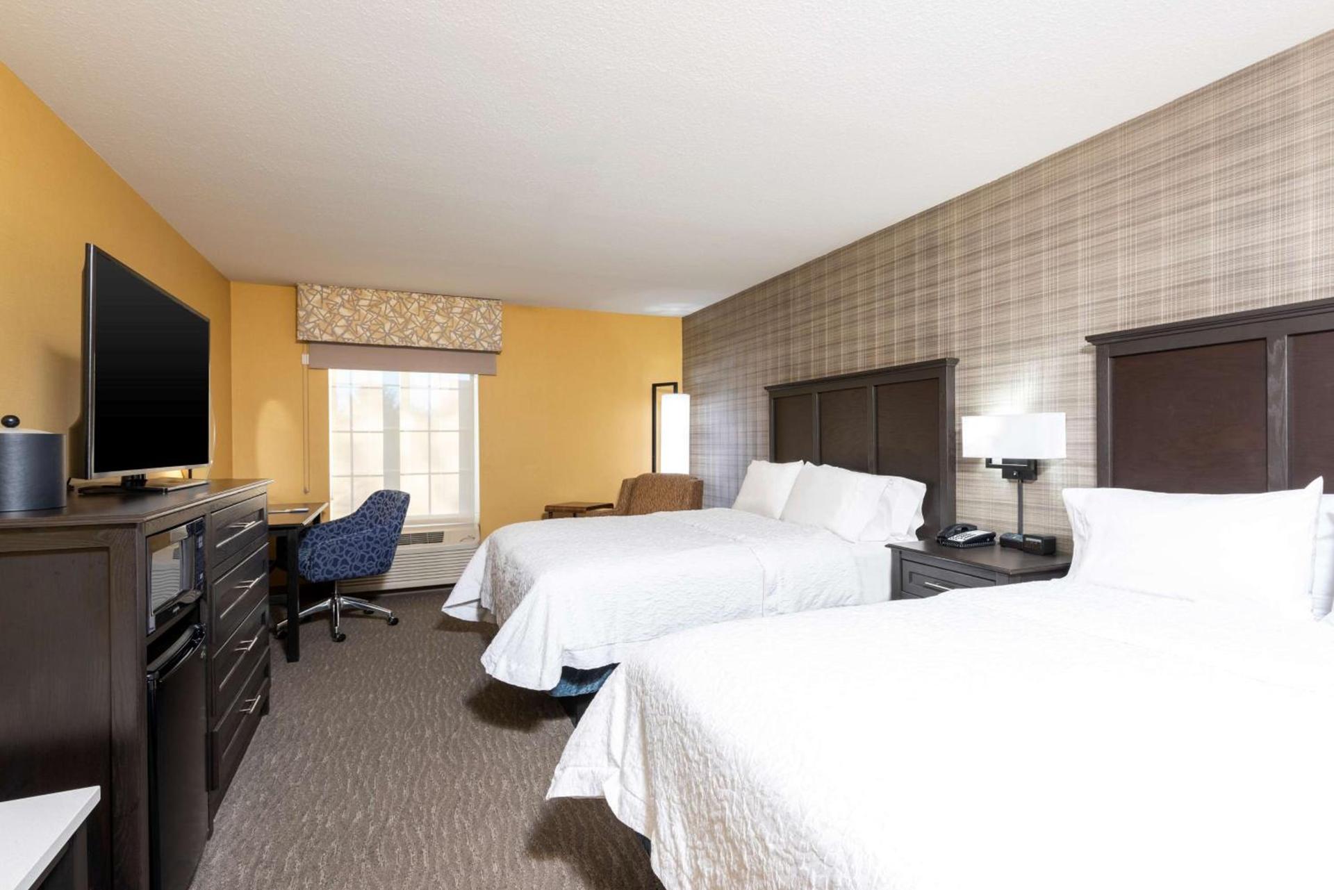 Hampton Inn Holland photo 50