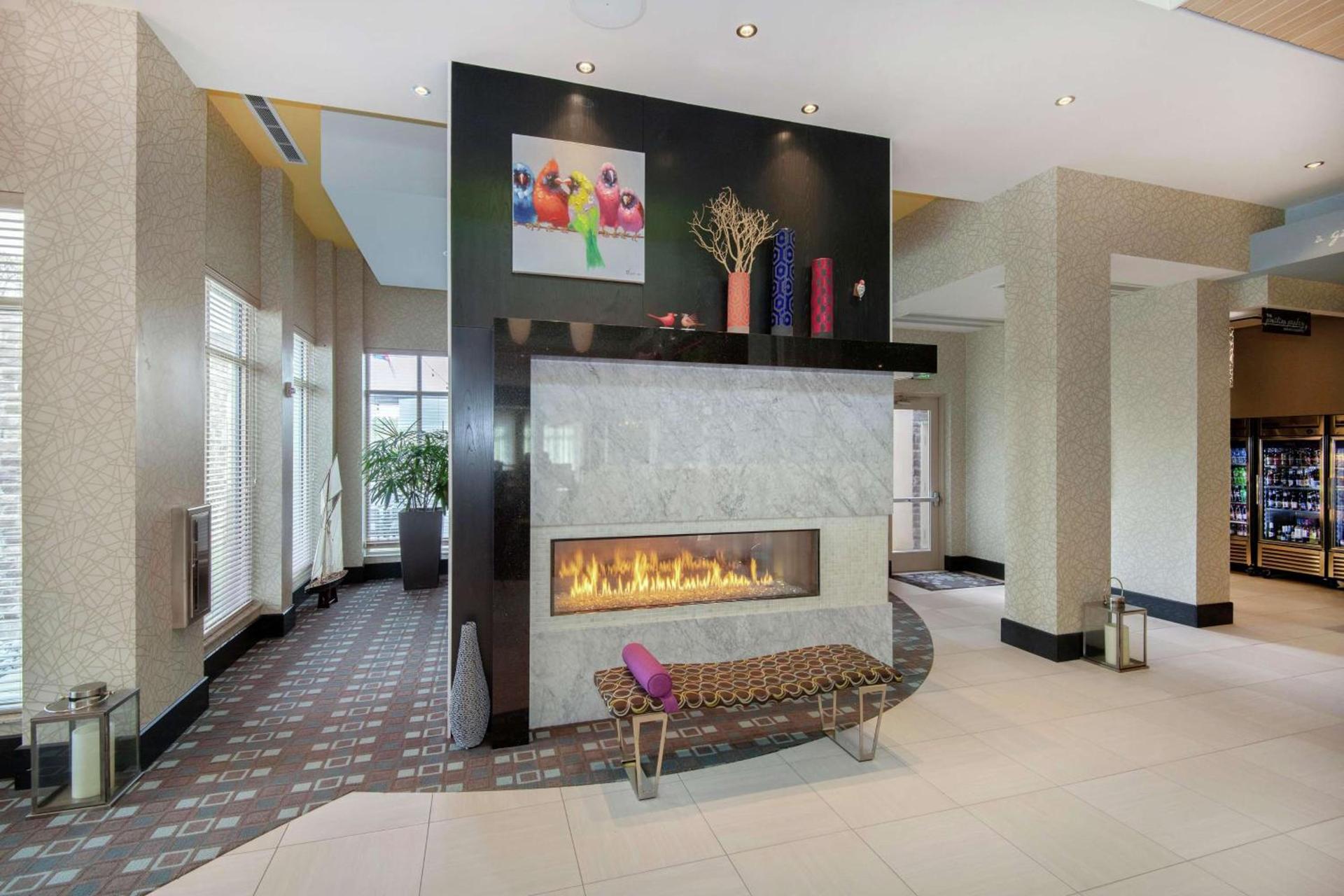 Hilton Garden Inn Raleigh/Crabtree Valley photo 3