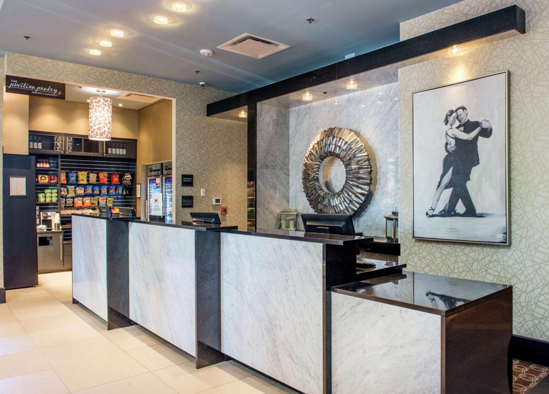 Hilton Garden Inn Raleigh/Crabtree Valley photo 9