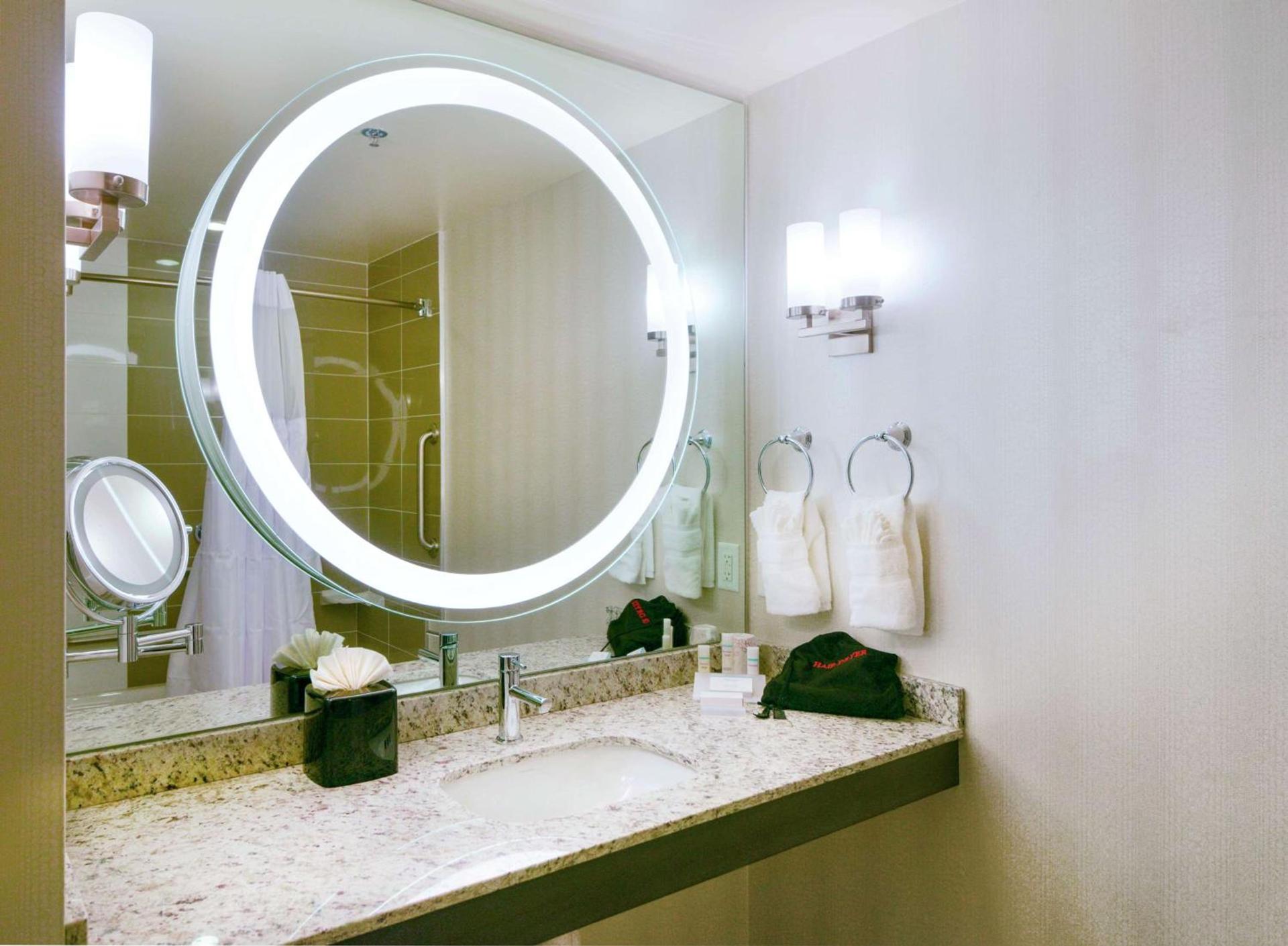 Hilton Garden Inn Raleigh/Crabtree Valley photo 20