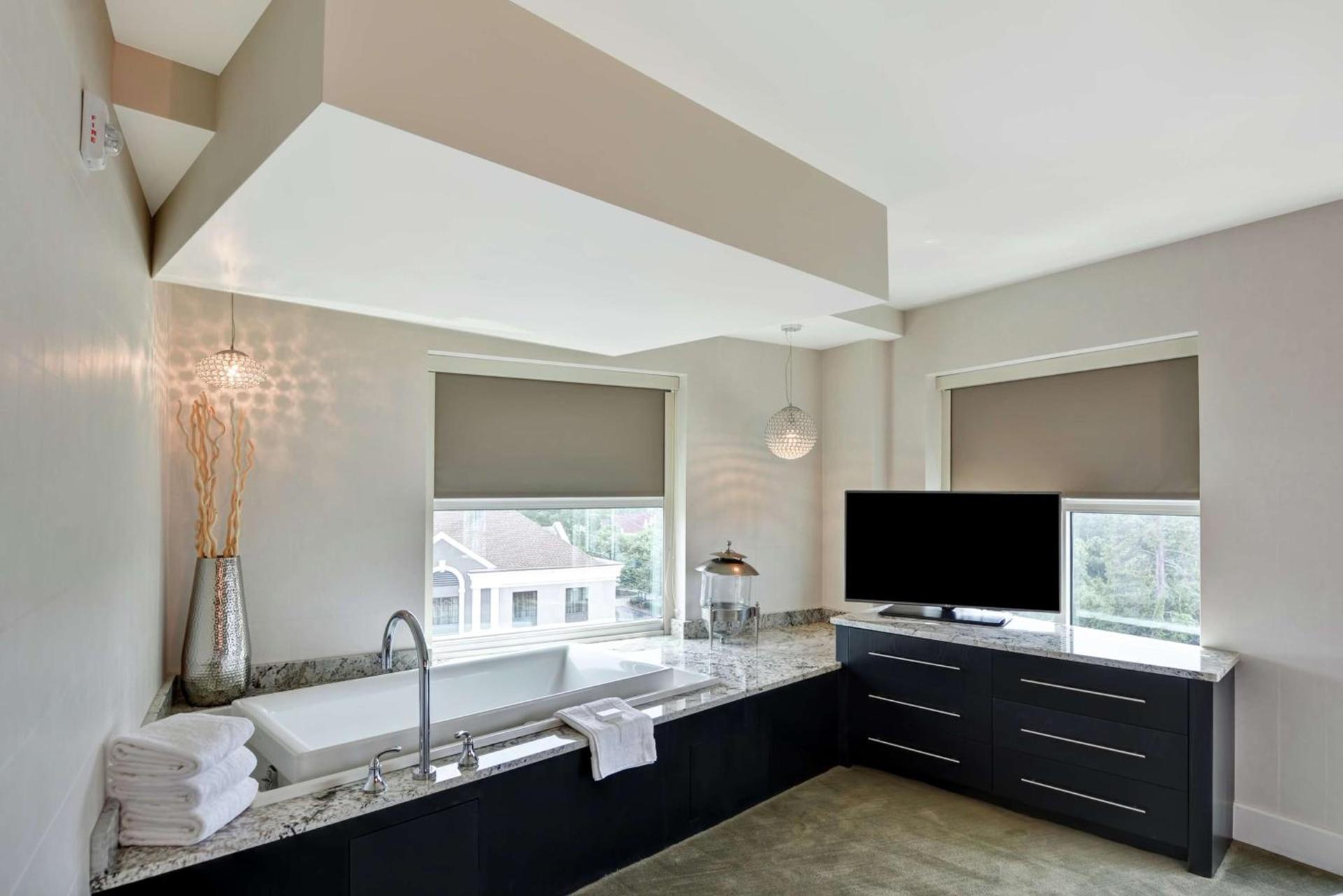 Hilton Garden Inn Raleigh/Crabtree Valley photo 40