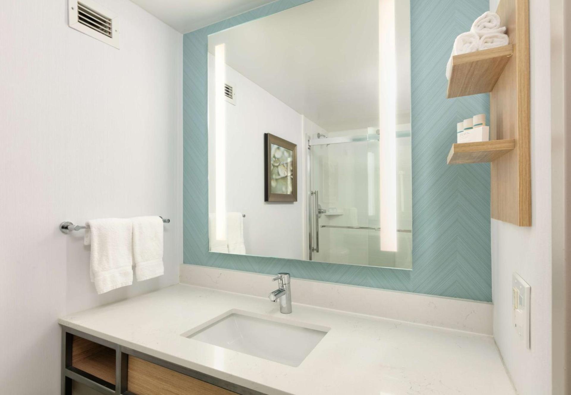 Hilton Garden Inn Irvine East/Lake Forest photo 25