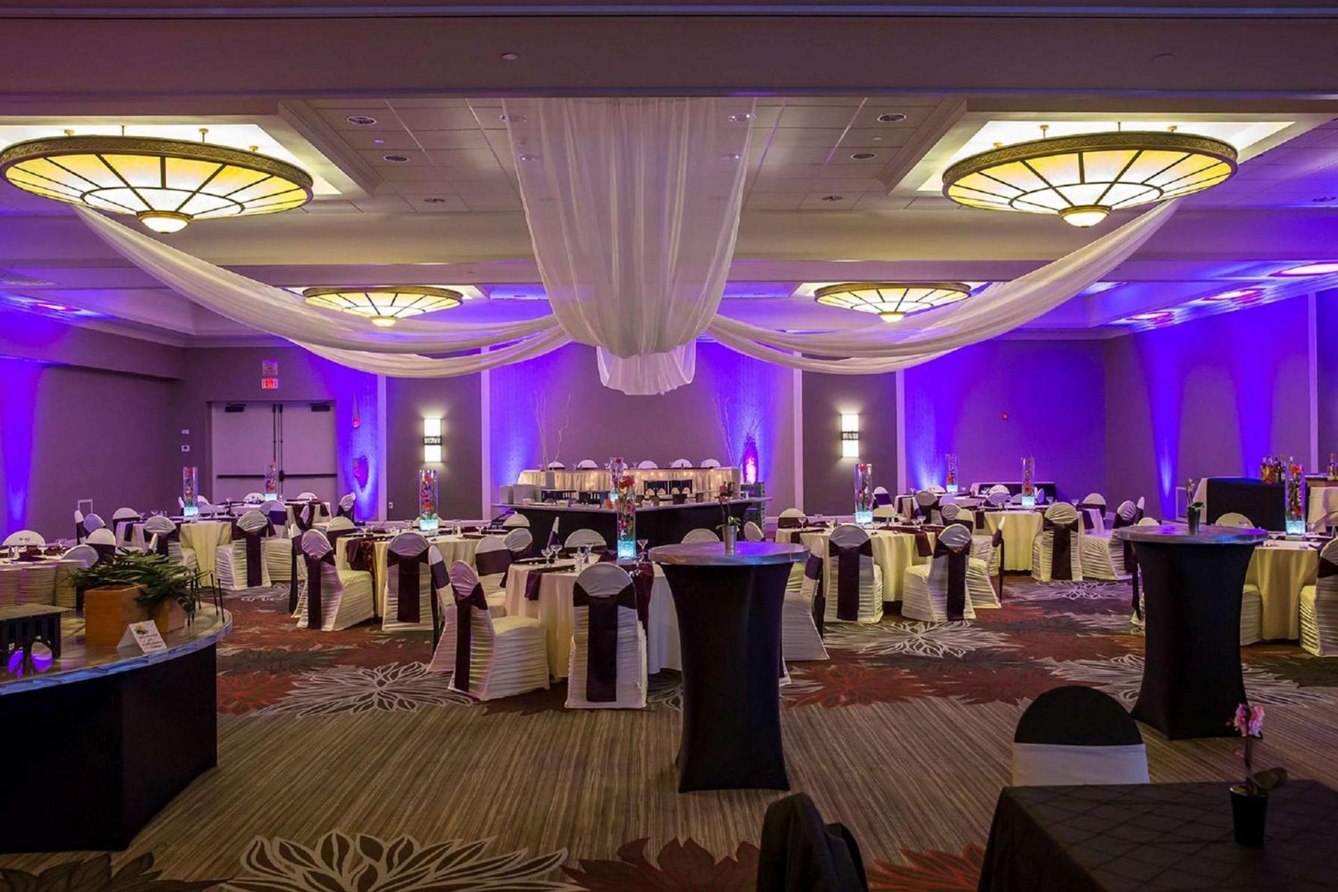 DoubleTree by Hilton Pittsburgh-Green Tree photo 24