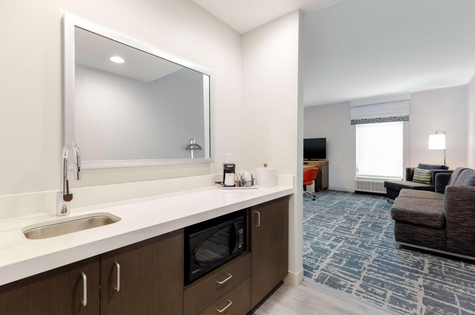 Hampton Inn Acworth photo 7