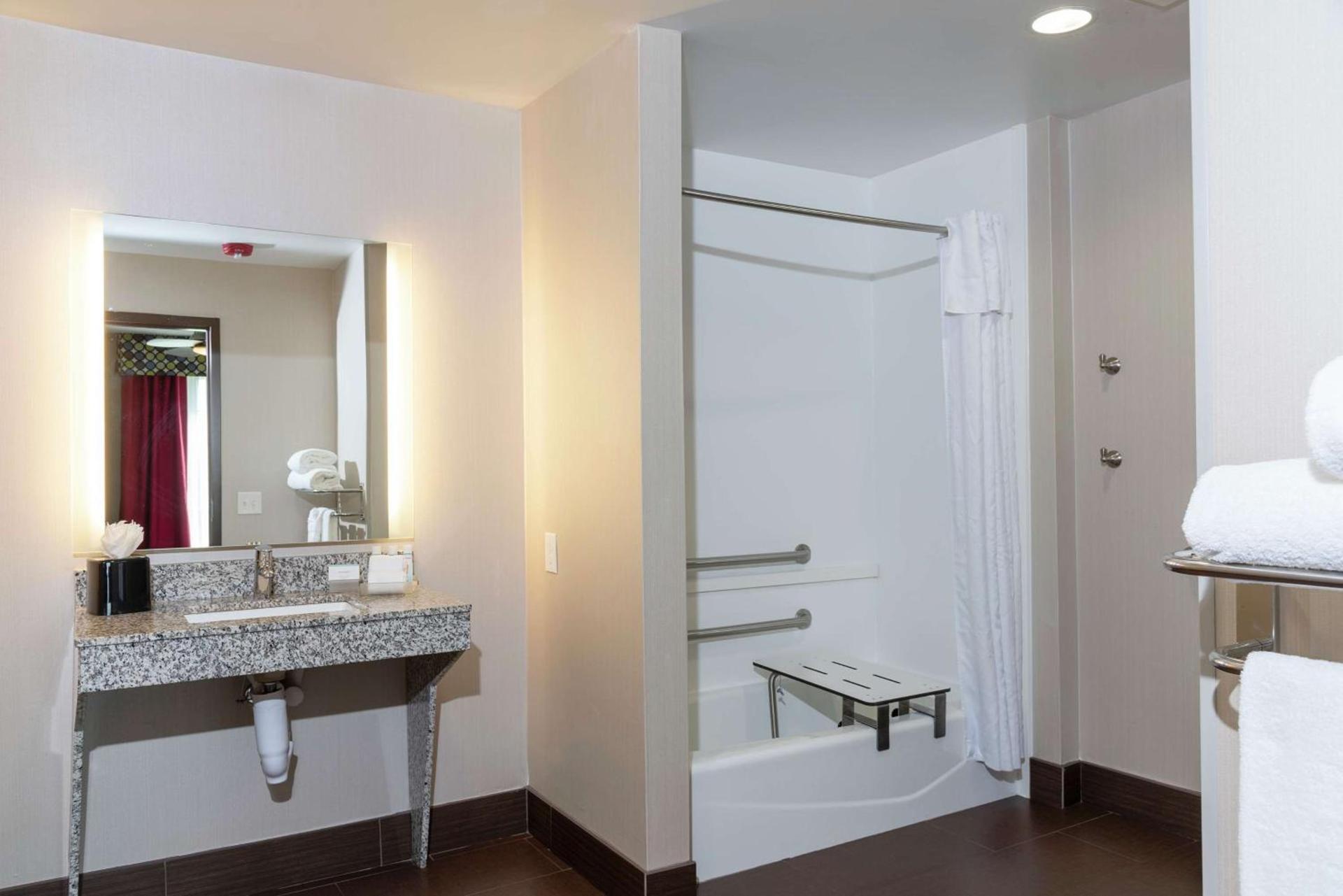 Homewood Suites by Hilton Columbus/Polaris photo 20