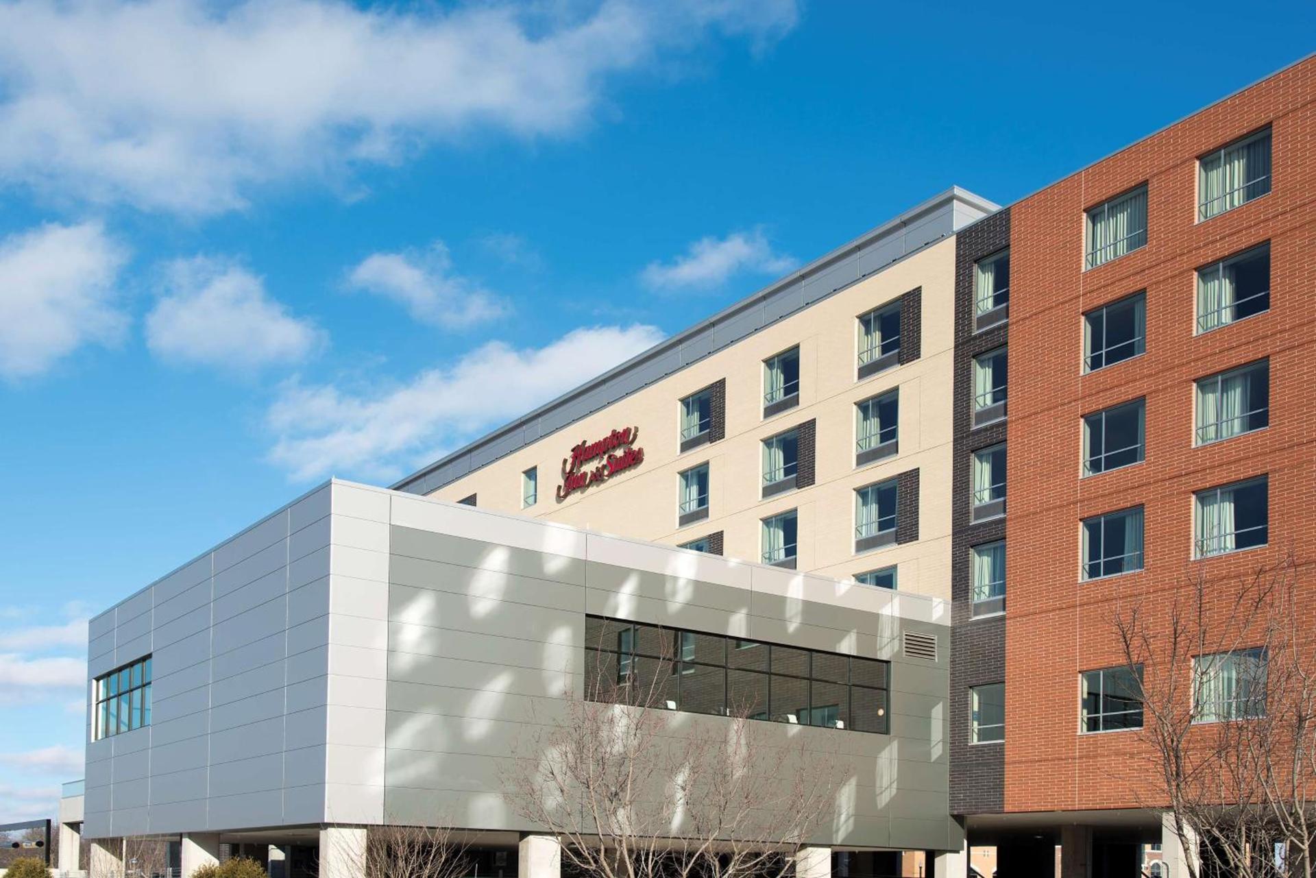 Hampton Inn & Suites Grand Rapids Downtown photo 1