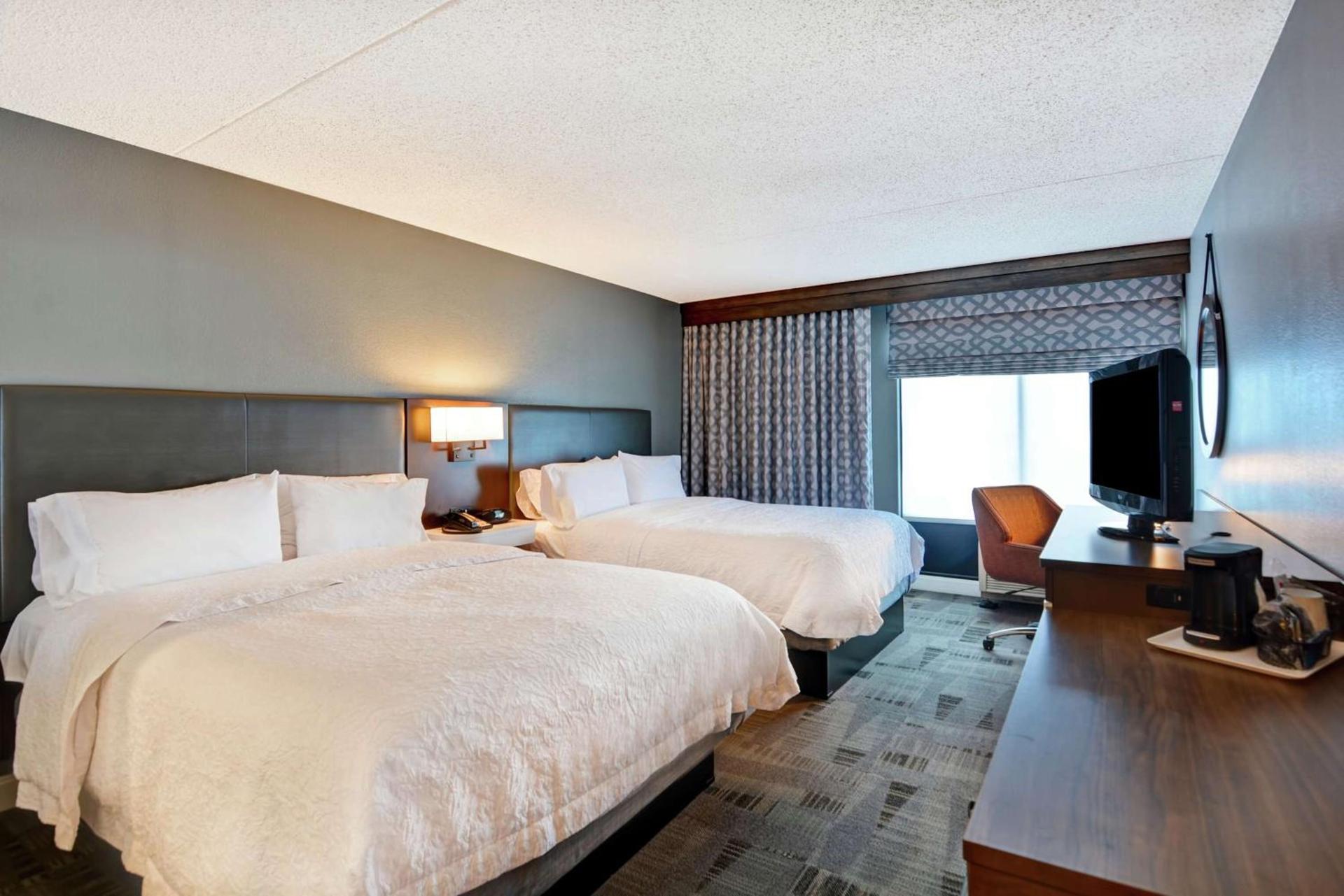 Hampton Inn Cincinnati Airport South photo 12
