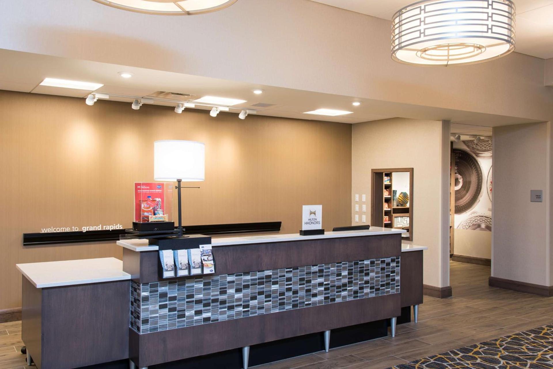 Hampton Inn & Suites Grand Rapids Downtown photo 18