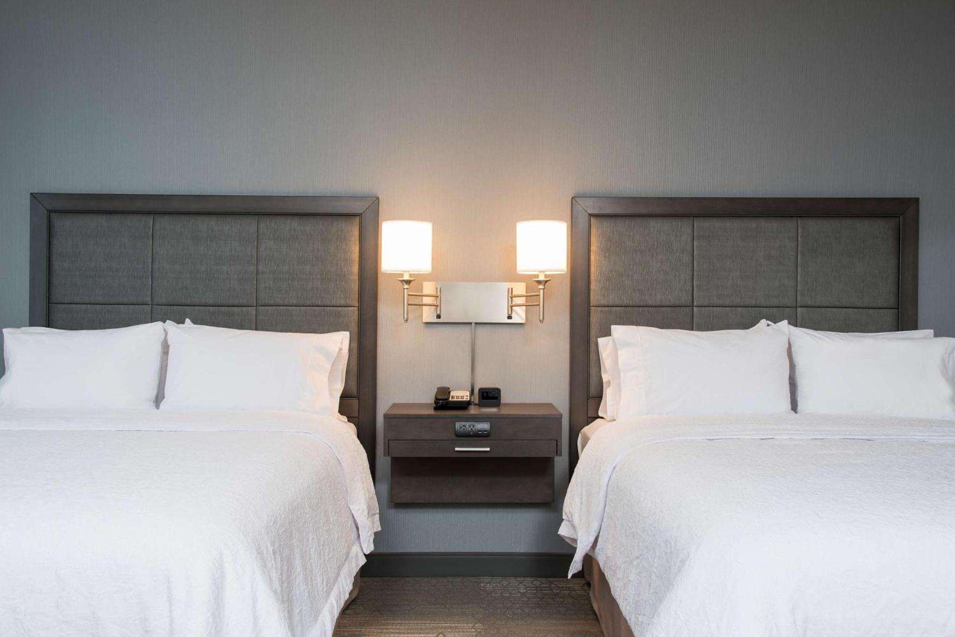 Hampton Inn & Suites Grand Rapids Downtown photo 33