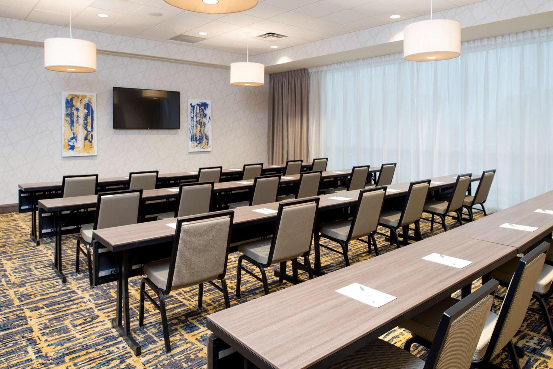 Hampton Inn & Suites Grand Rapids Downtown photo 59