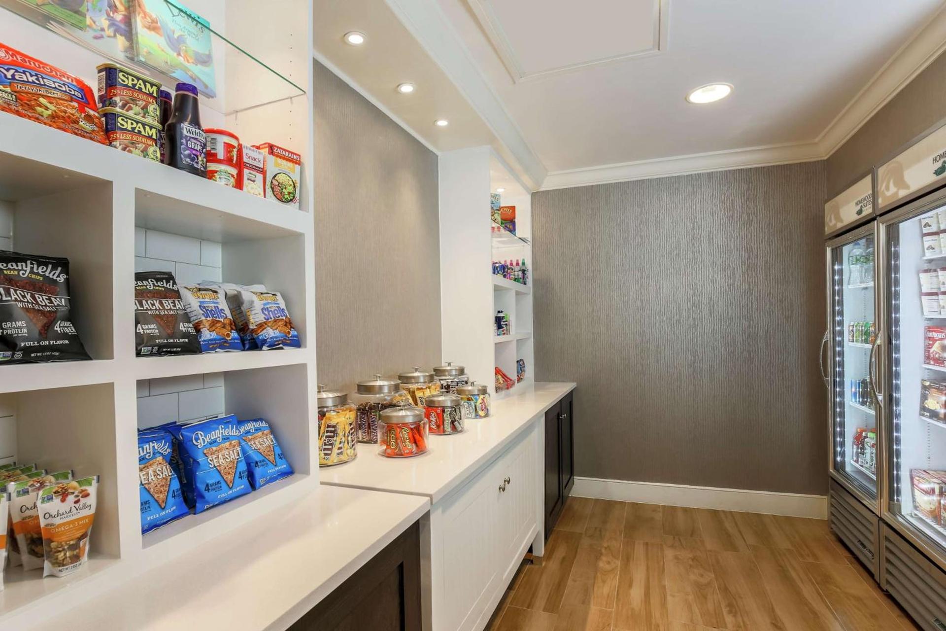 Homewood Suites by Hilton Long Island-Melville photo 9