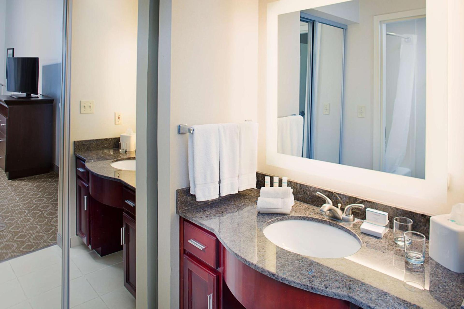 Homewood Suites Lancaster photo 12