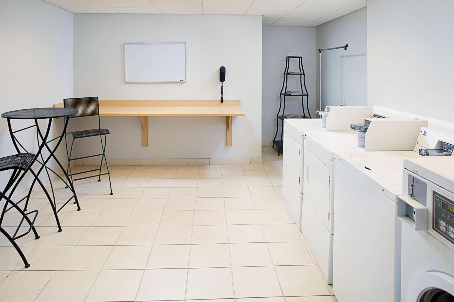 Homewood Suites Lancaster photo 22