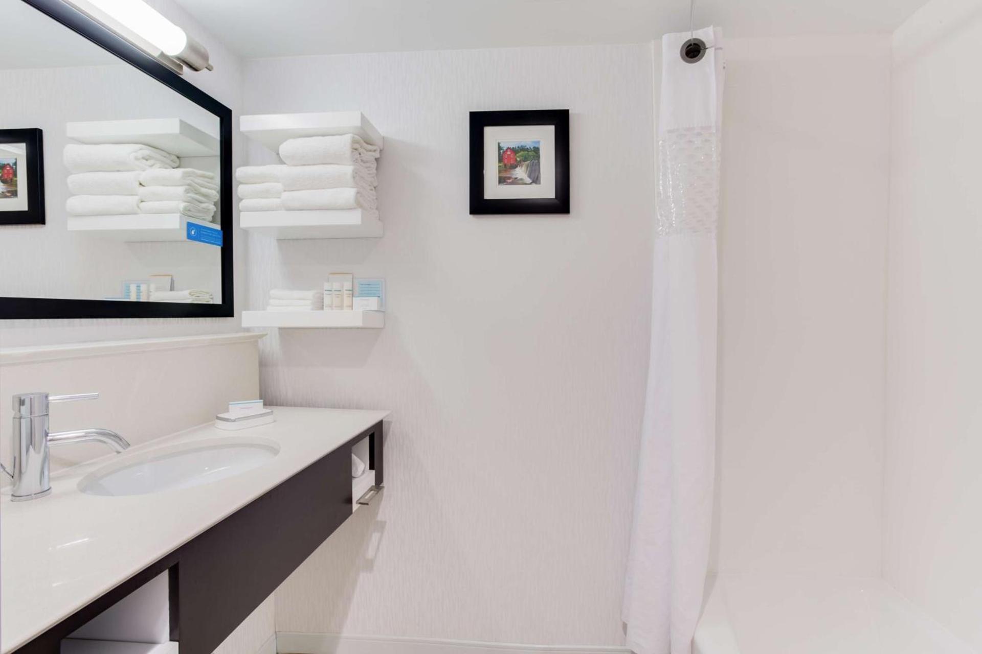 Hampton Inn Norcross photo 16