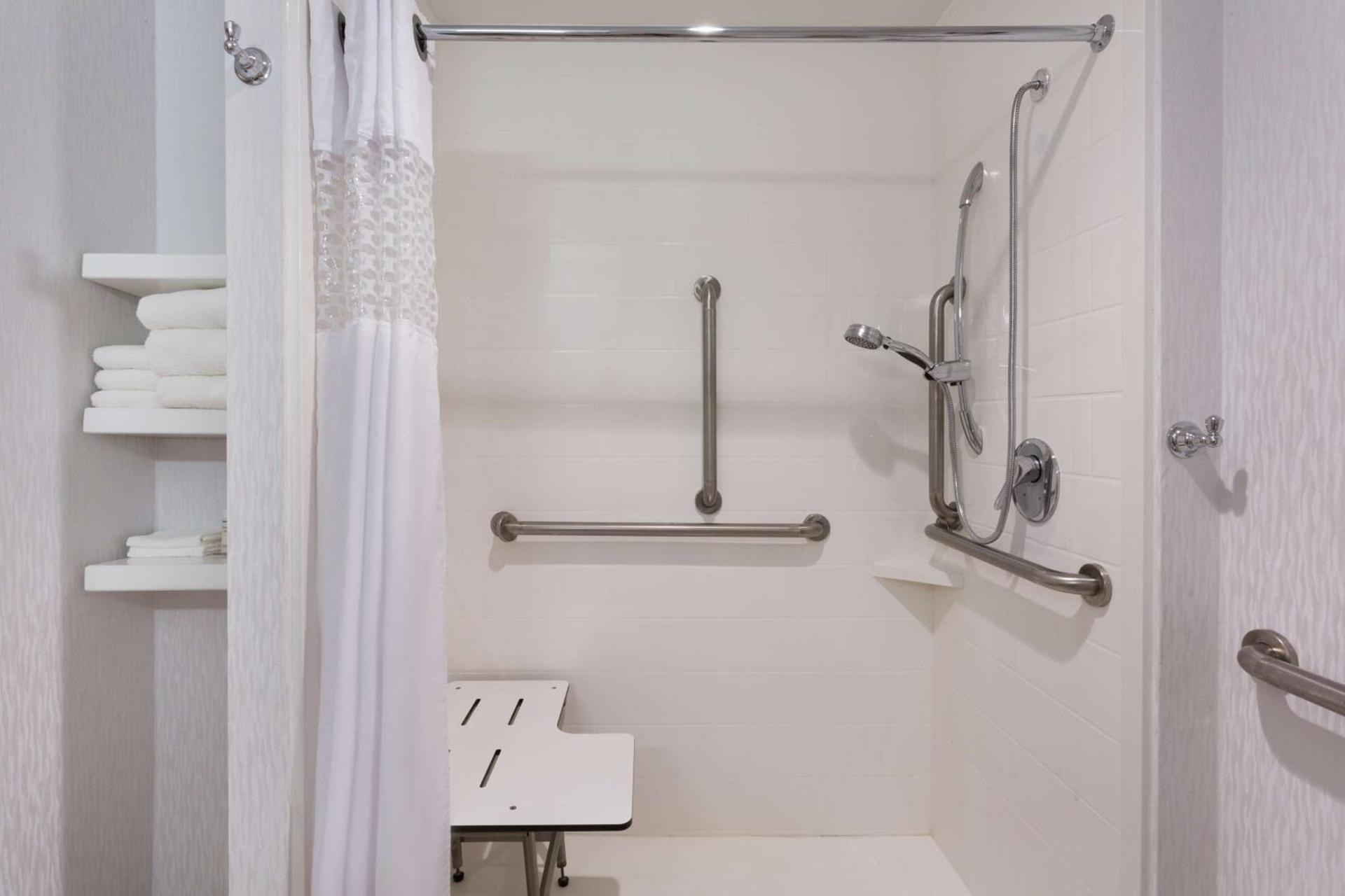 Hampton Inn Norcross photo 21