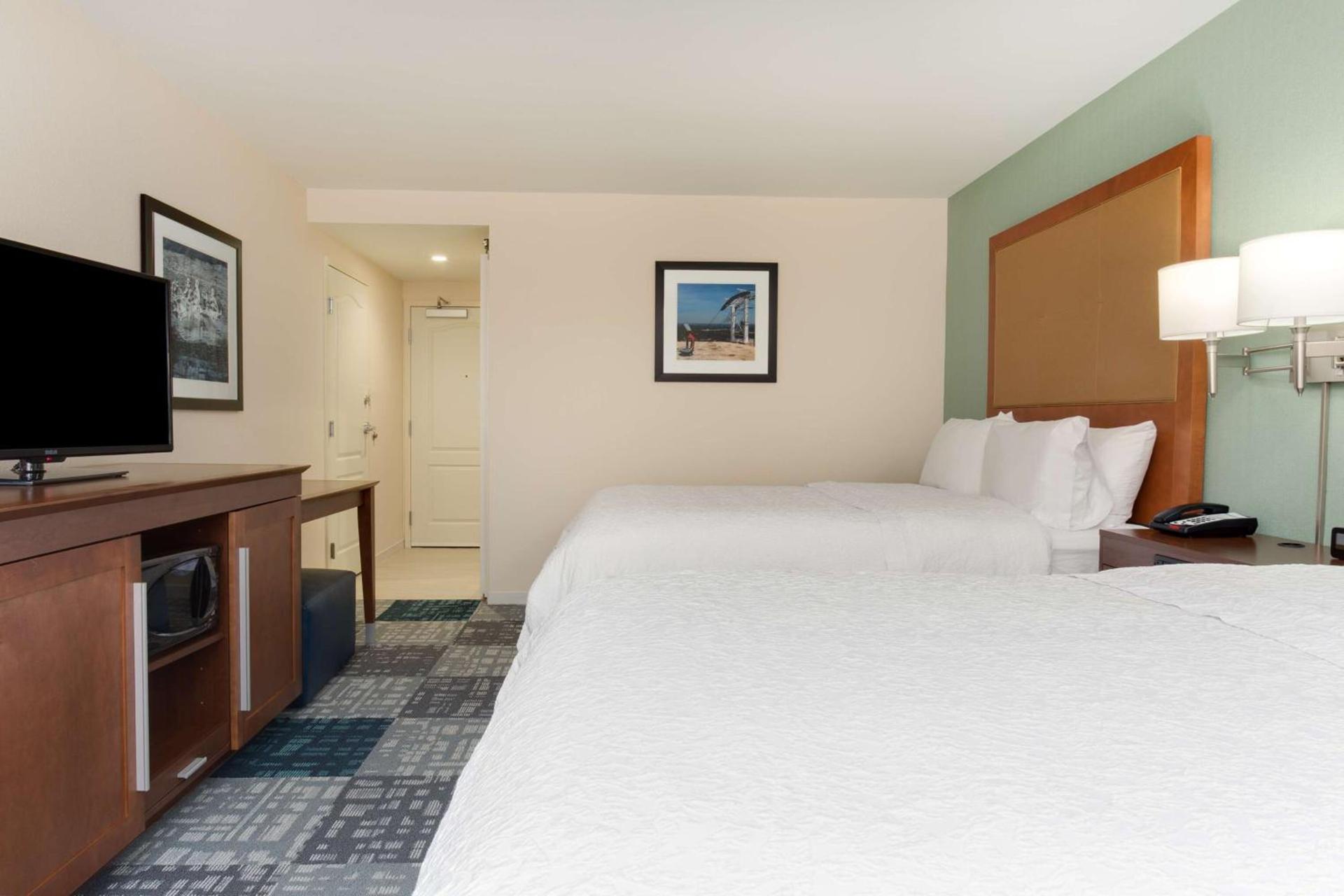 Hampton Inn Norcross photo 32