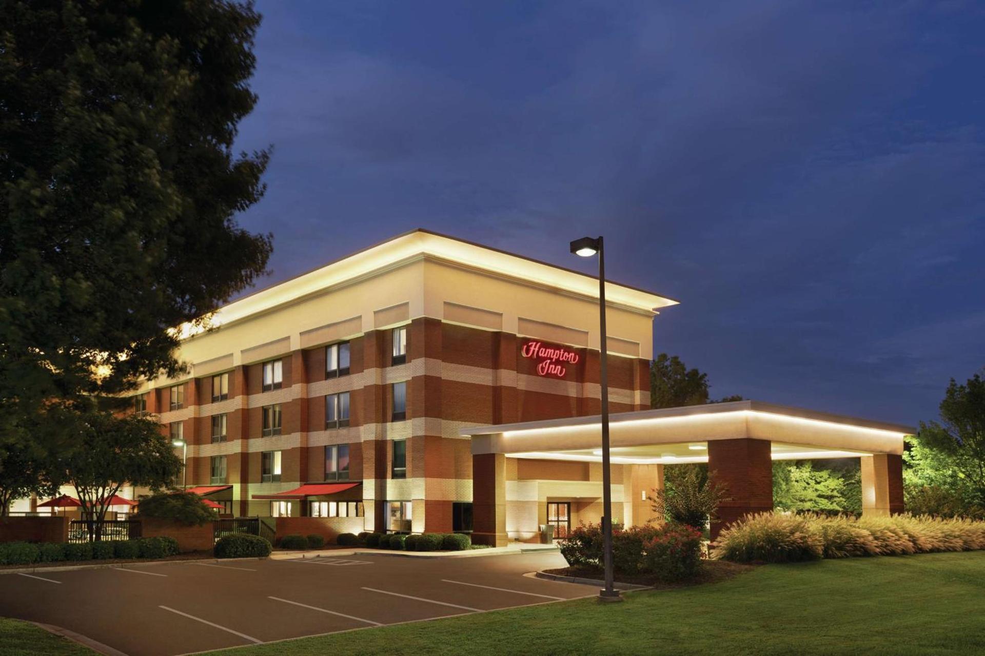 Hampton Inn Atlanta-Stone Mountain photo 2