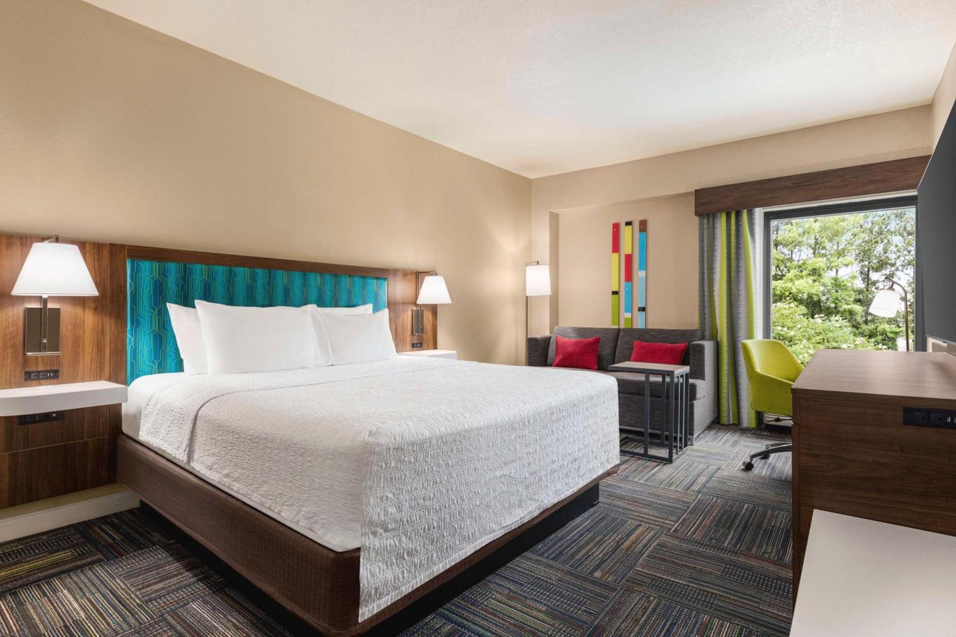 Hampton Inn Atlanta-Stone Mountain photo 18