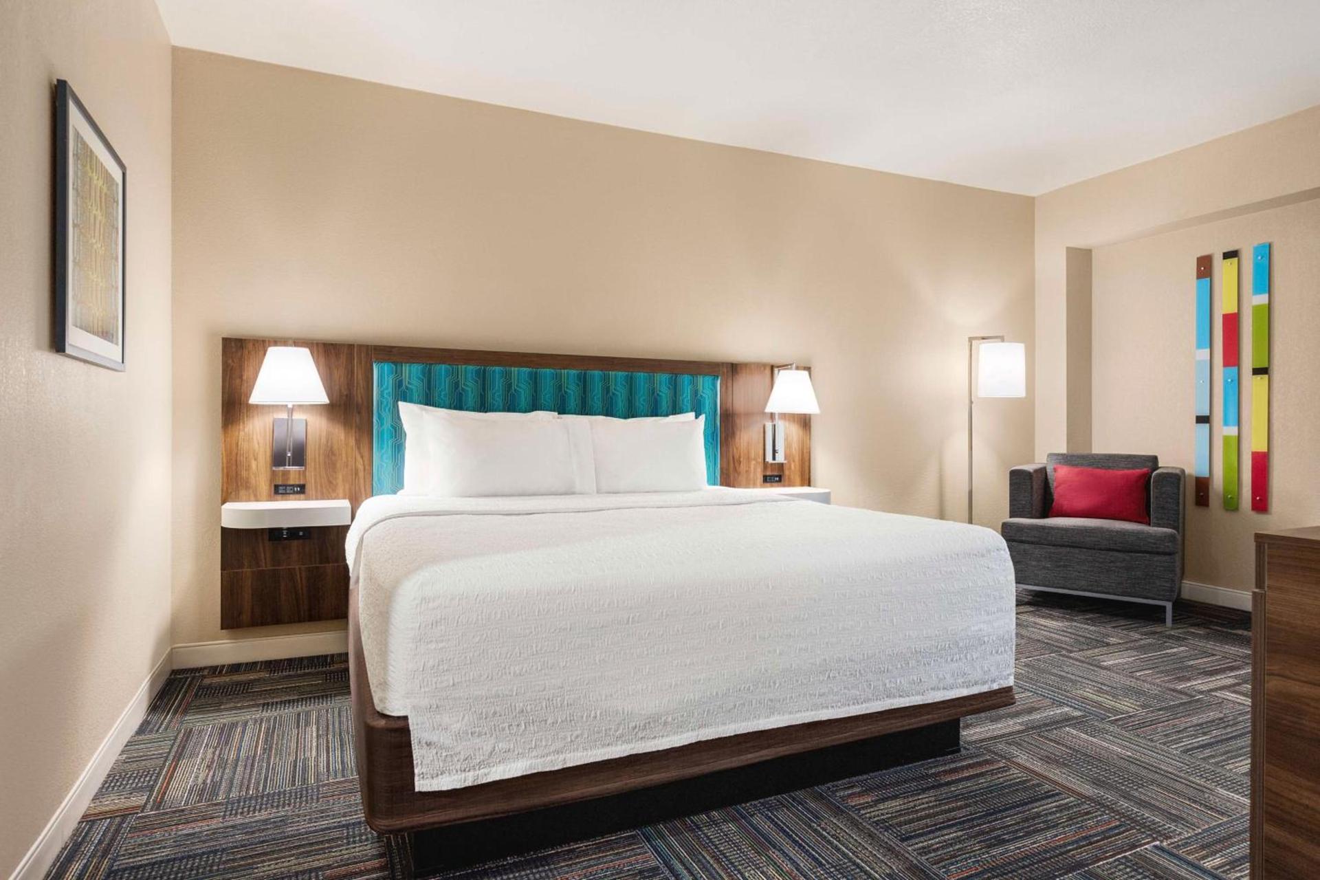 Hampton Inn Atlanta-Stone Mountain photo 25
