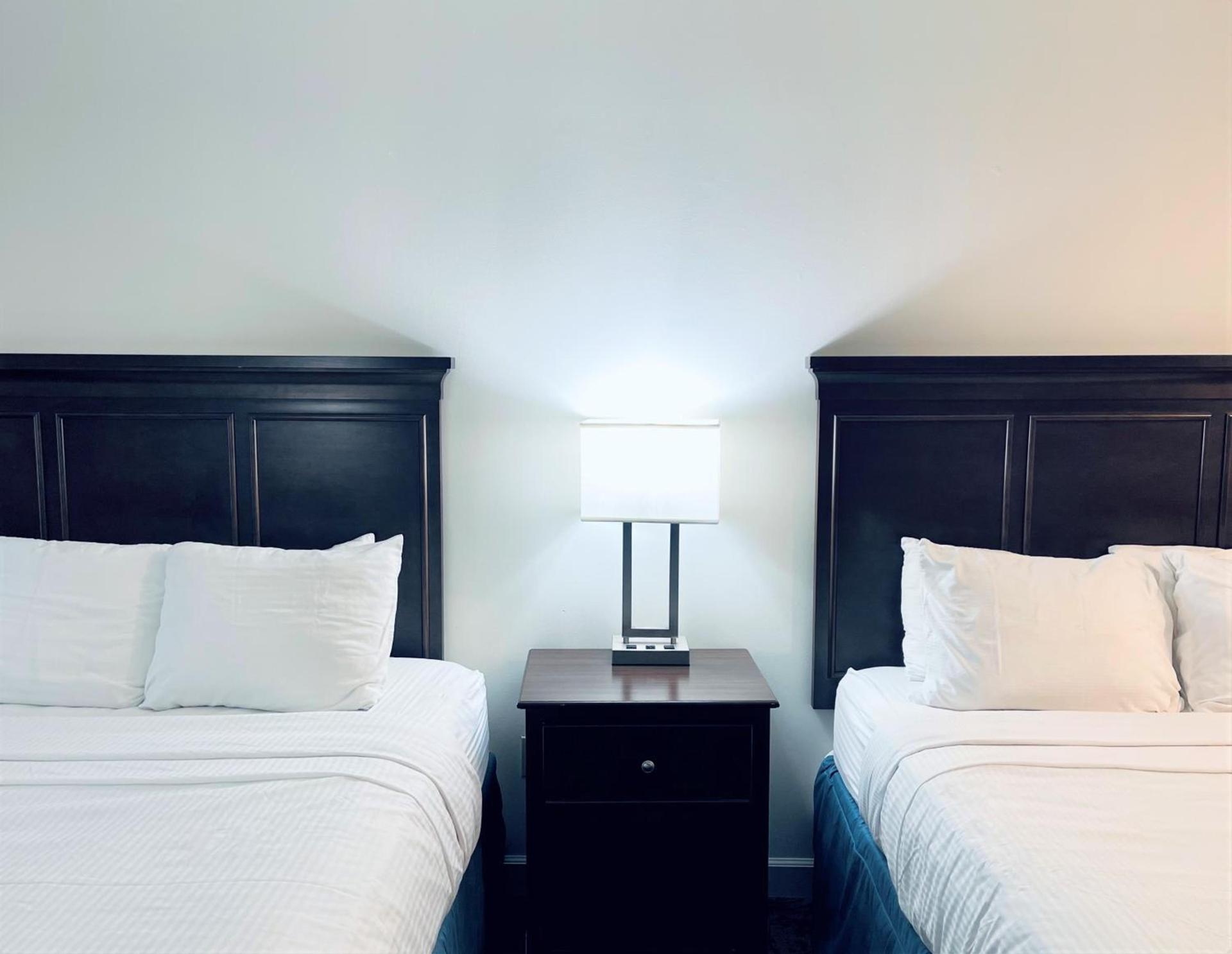 University Park Inn & Suites, an Ascend Collection Hotel photo 19