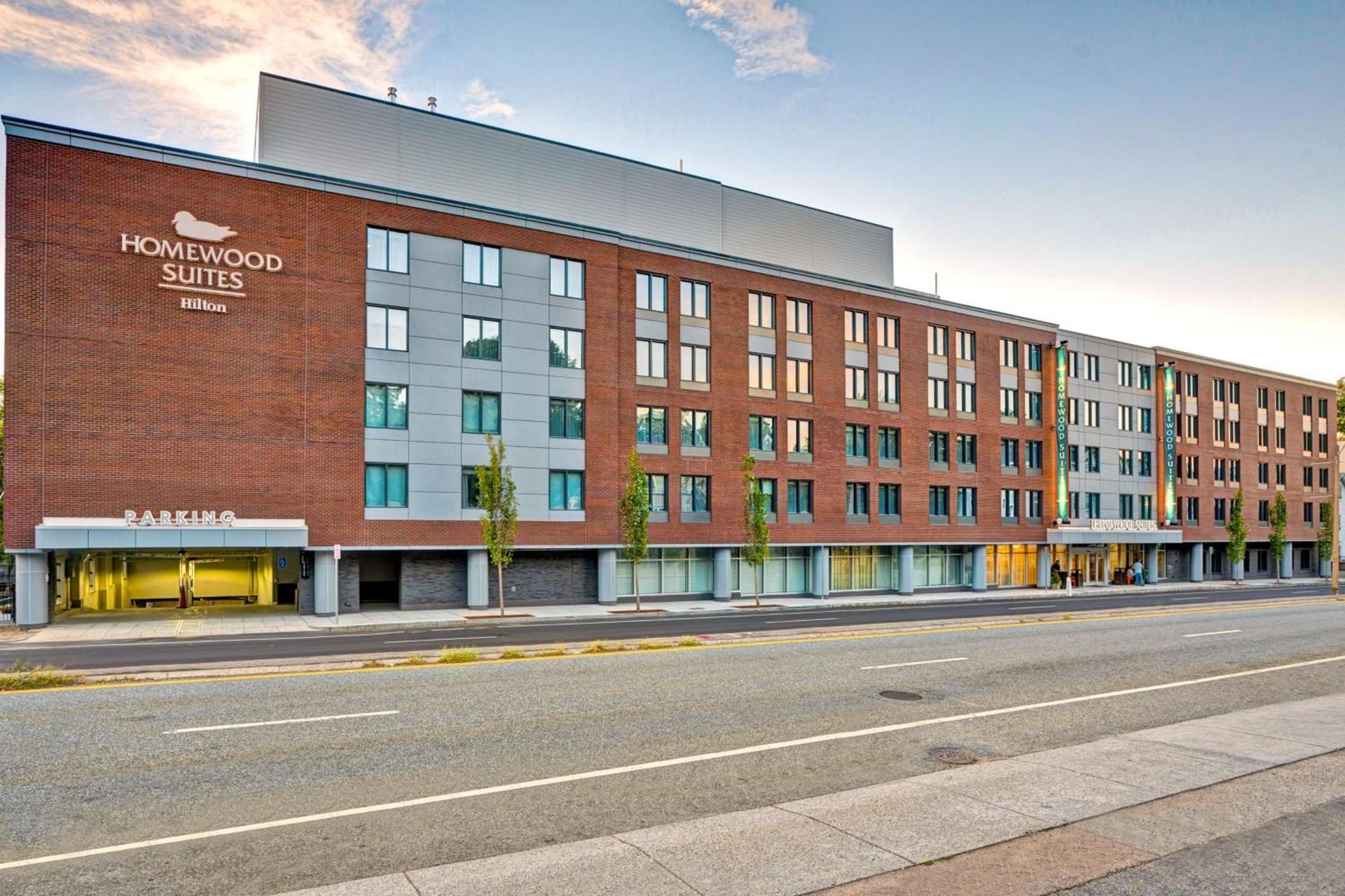 Homewood Suites by Hilton Boston Brookline-Longwood Medical — hotel in Brookline