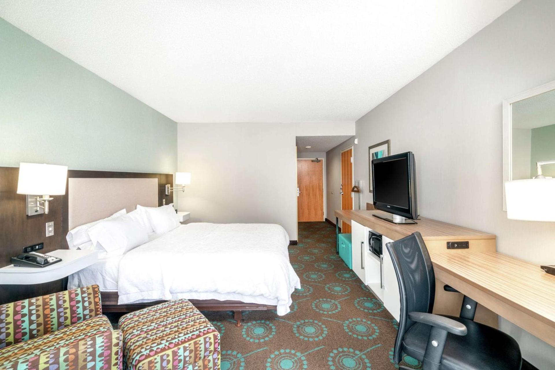 Hampton Inn & Suites Chincoteague-Waterfront, Va photo 29