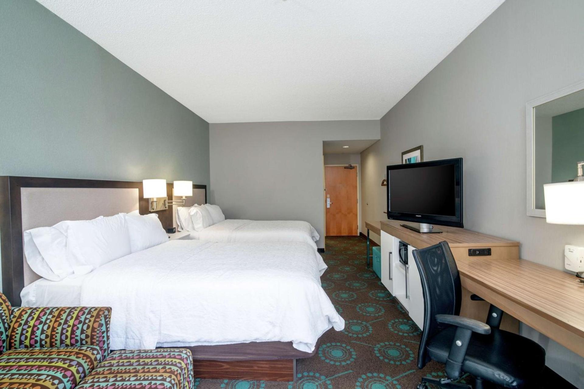 Hampton Inn & Suites Chincoteague-Waterfront, Va photo 31