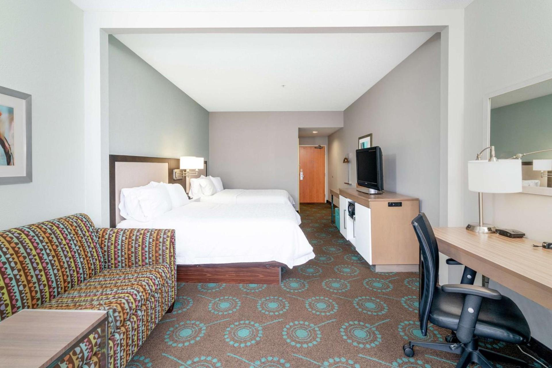 Hampton Inn & Suites Chincoteague-Waterfront, Va photo 32