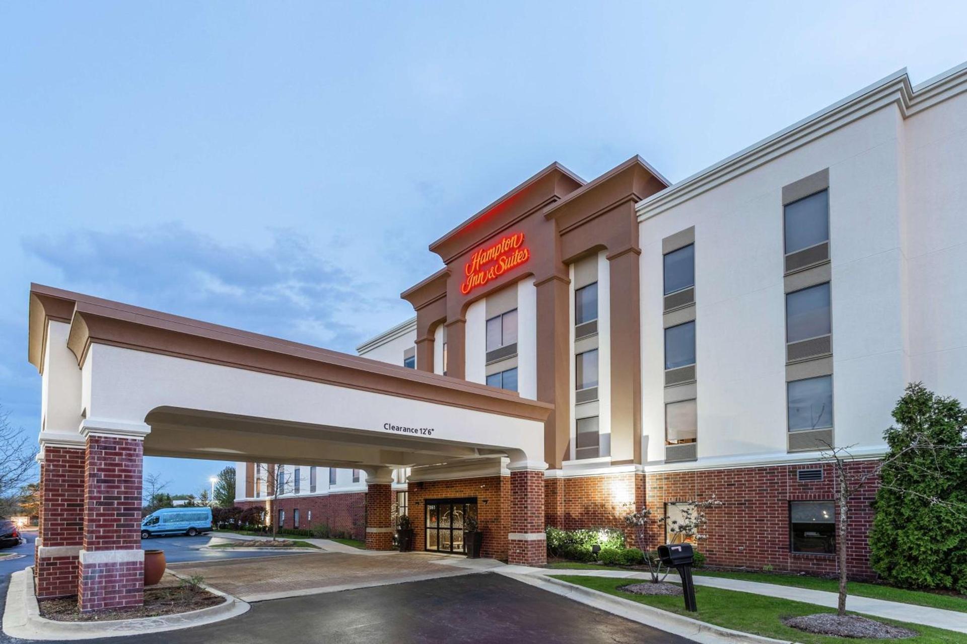 Hampton Inn & Suites Chicago - Libertyville photo 2