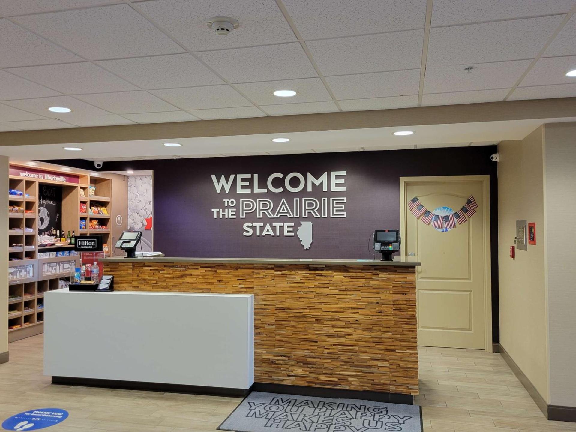 Hampton Inn & Suites Chicago - Libertyville photo 3