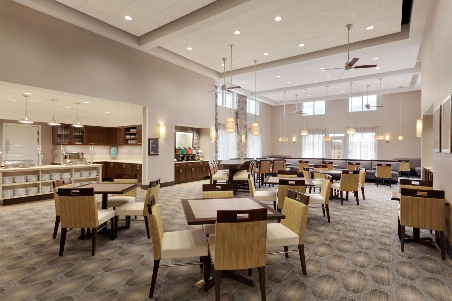 Homewood Suites by Hilton Frederick photo 10