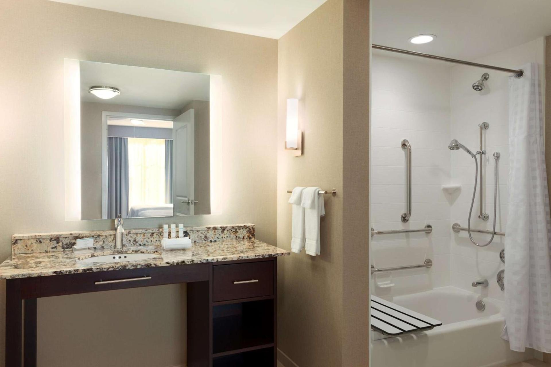 Homewood Suites by Hilton Frederick photo 21