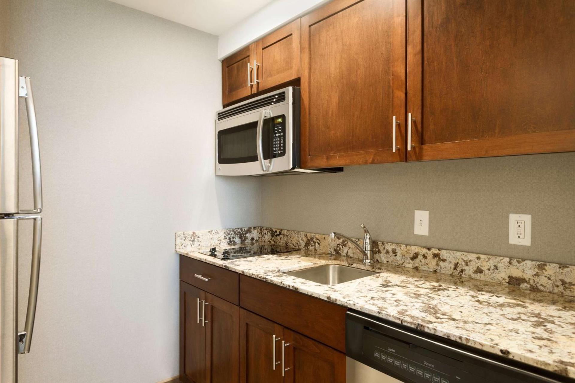 Homewood Suites by Hilton Frederick photo 33