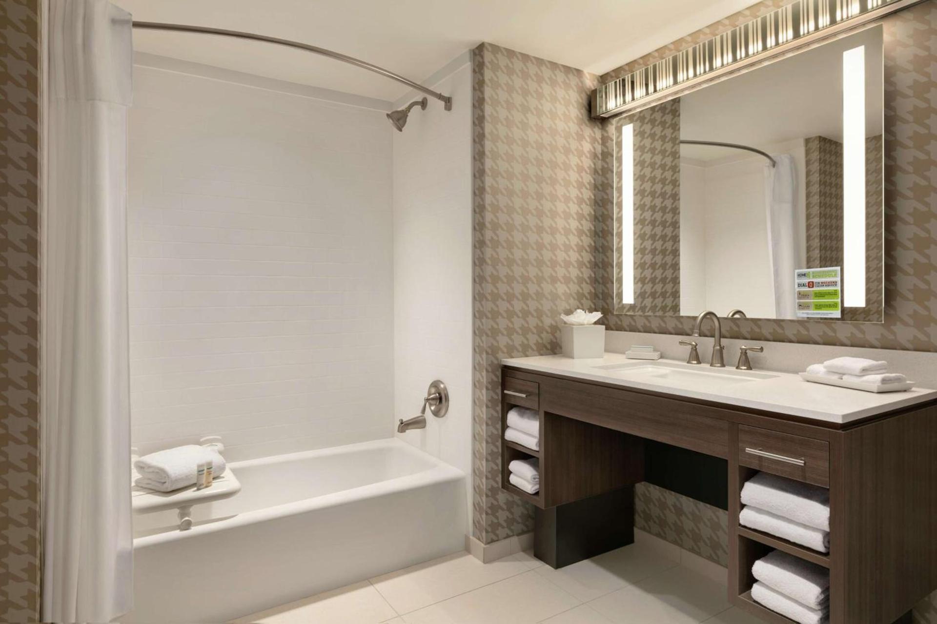Home2 Suites By Hilton Chantilly Dulles Airport photo 24