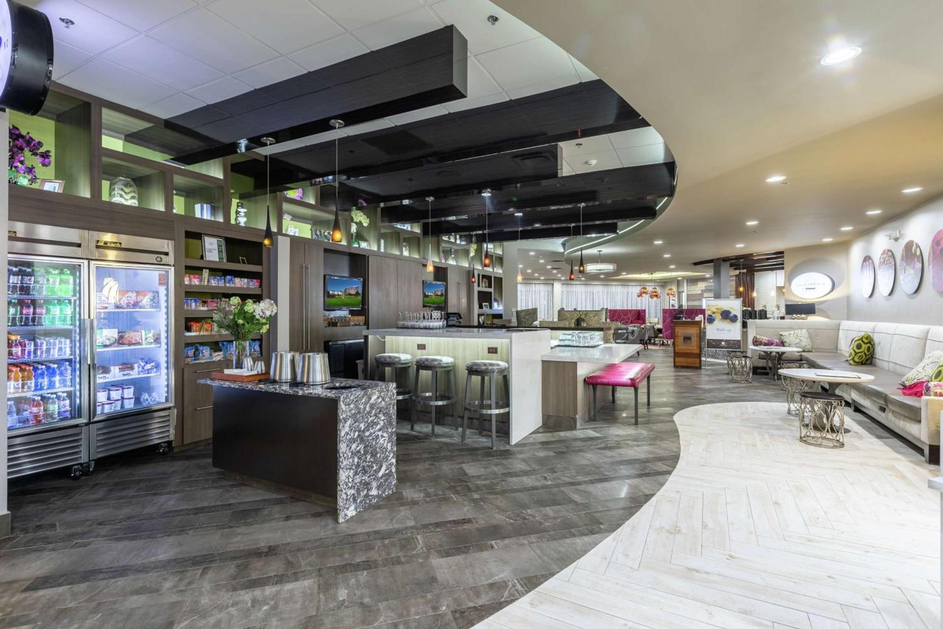 DoubleTree by Hilton Winston Salem - University, NC photo 20