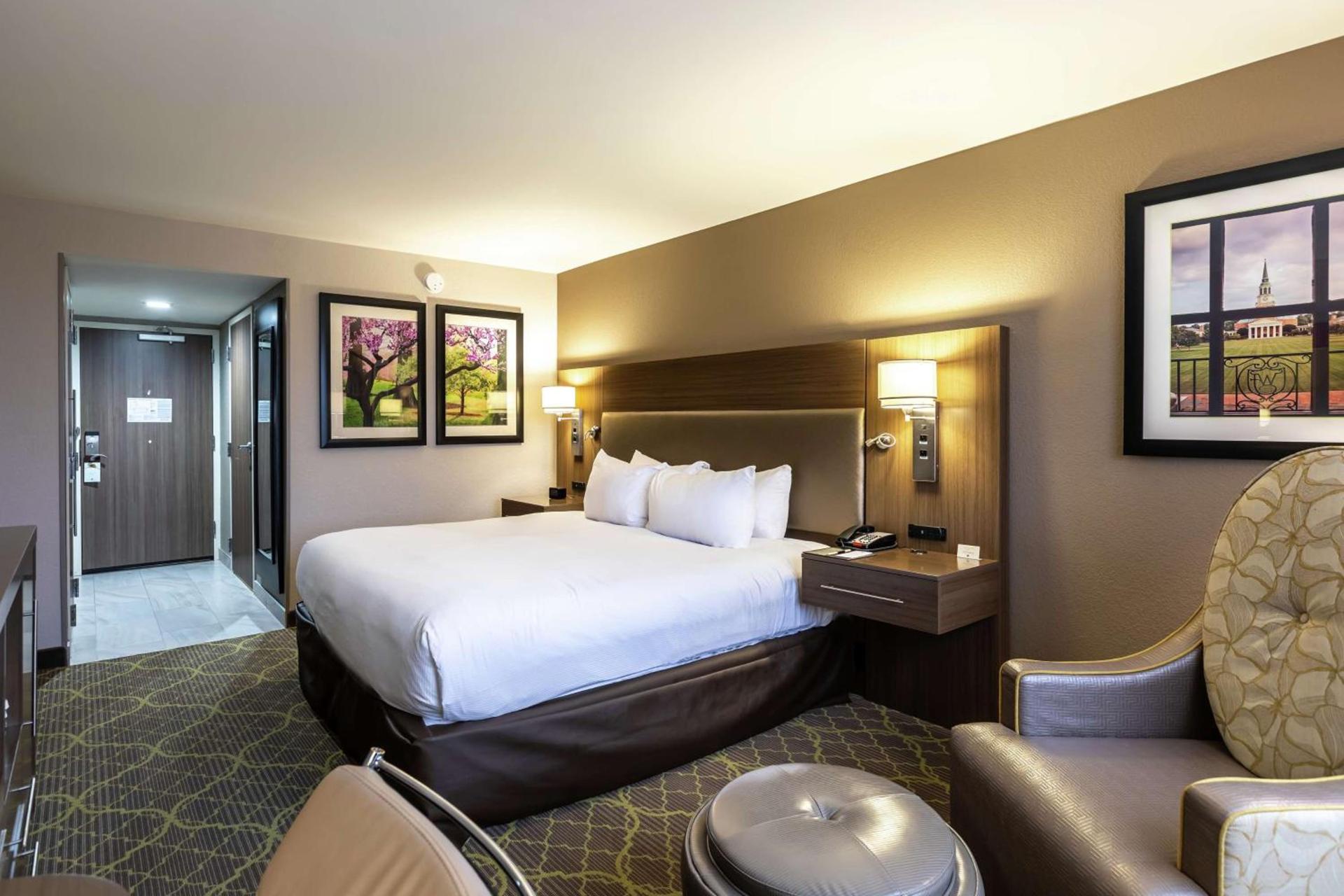 DoubleTree by Hilton Winston Salem - University, NC photo 27