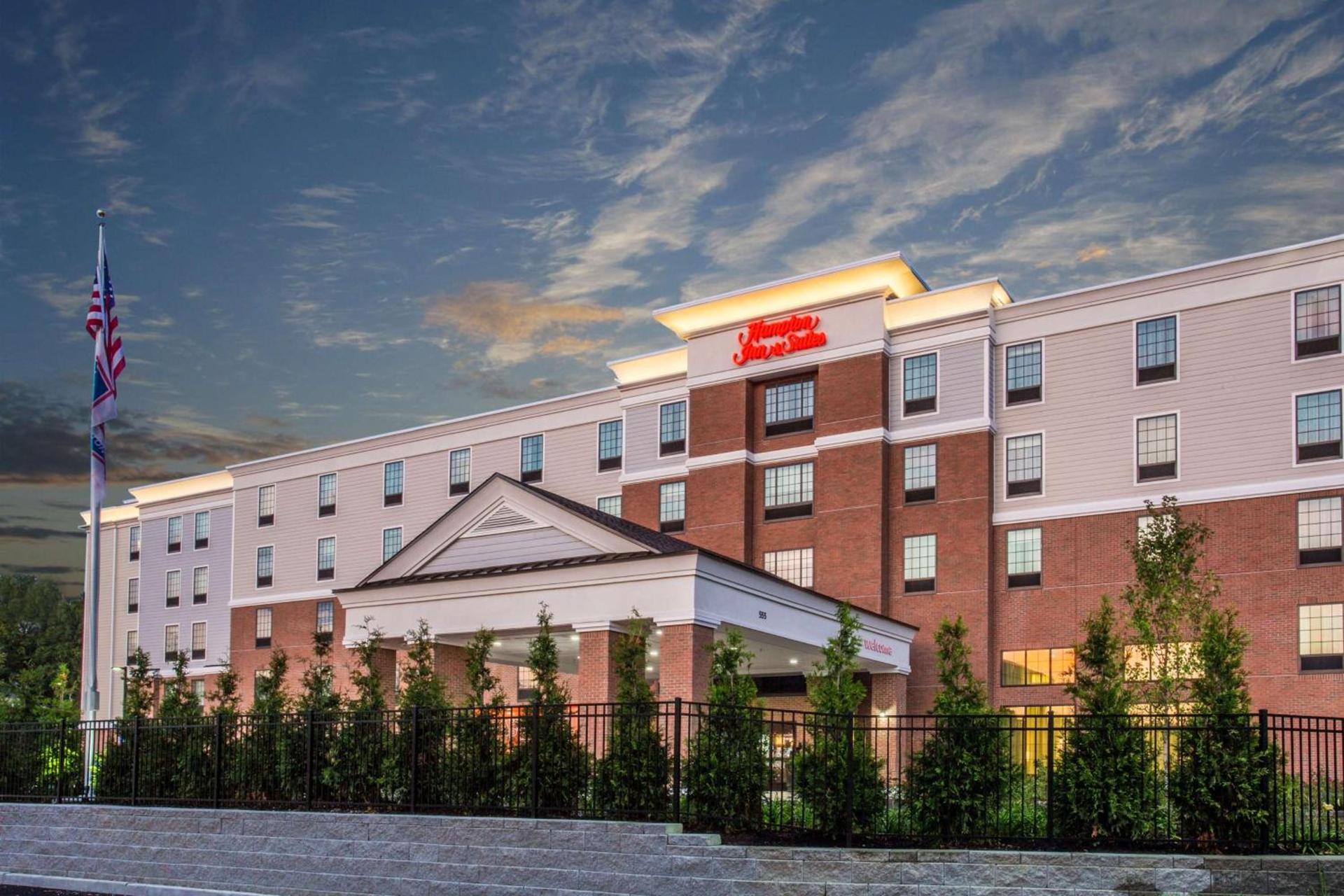 Hampton Inn & Suites Yonkers - Westchester photo 4