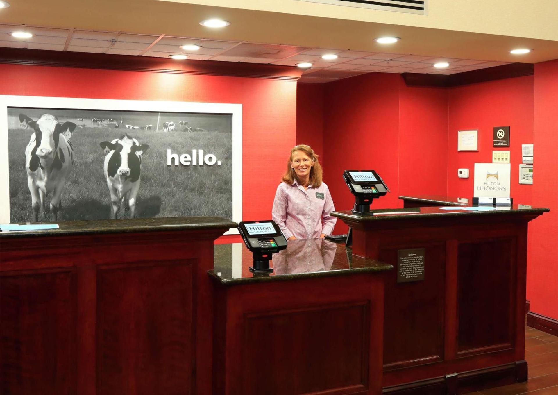 Hampton Inn and Suites of Lamar photo 7