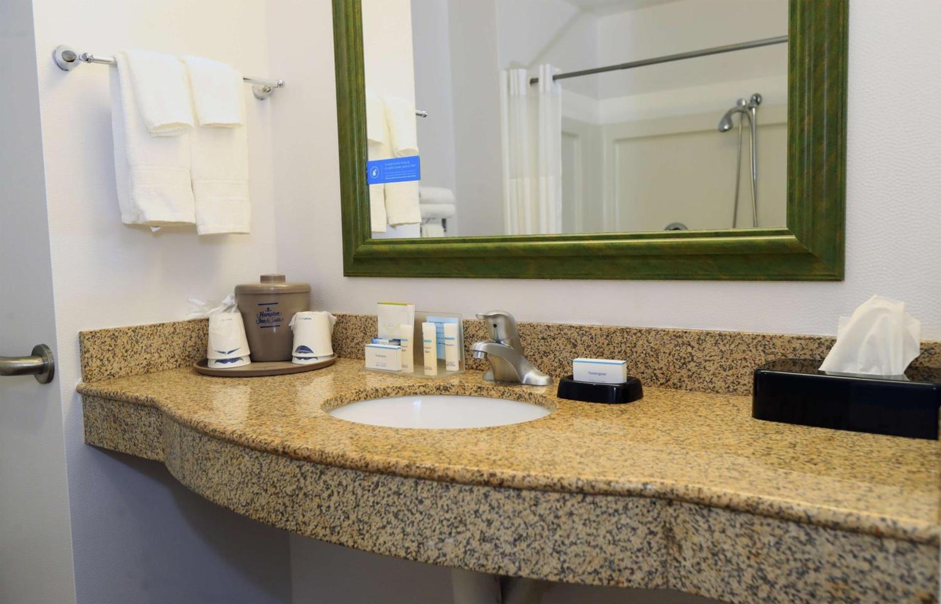 Hampton Inn and Suites of Lamar photo 19
