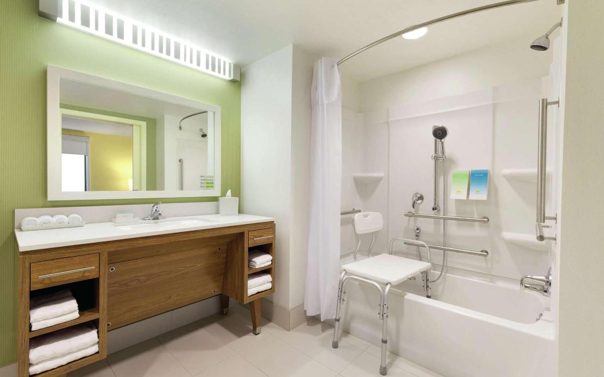 Home2 Suites By Hilton La Crosse photo 16